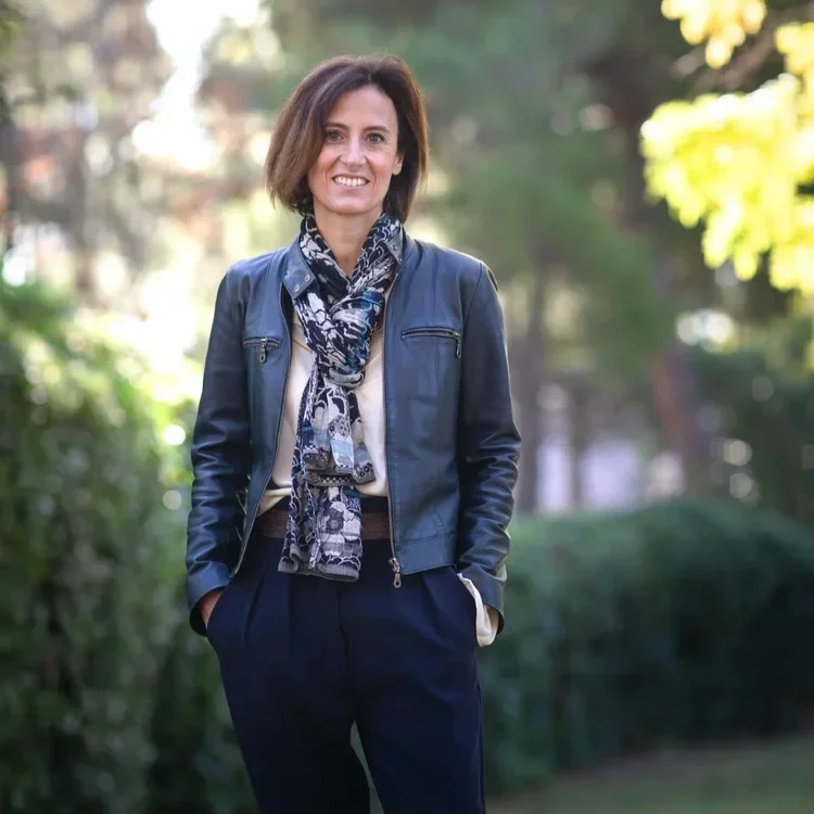 Anne Juvanteny - conférencière Gloria - Aidance en entreprise
