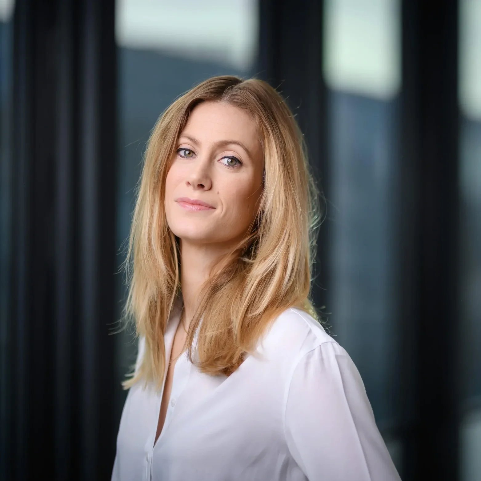 Caroline Lair, Conférencière Gloria, IA