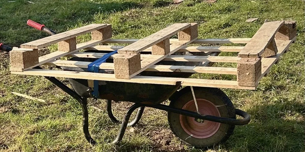 wheelbarrow-platform.jpeg