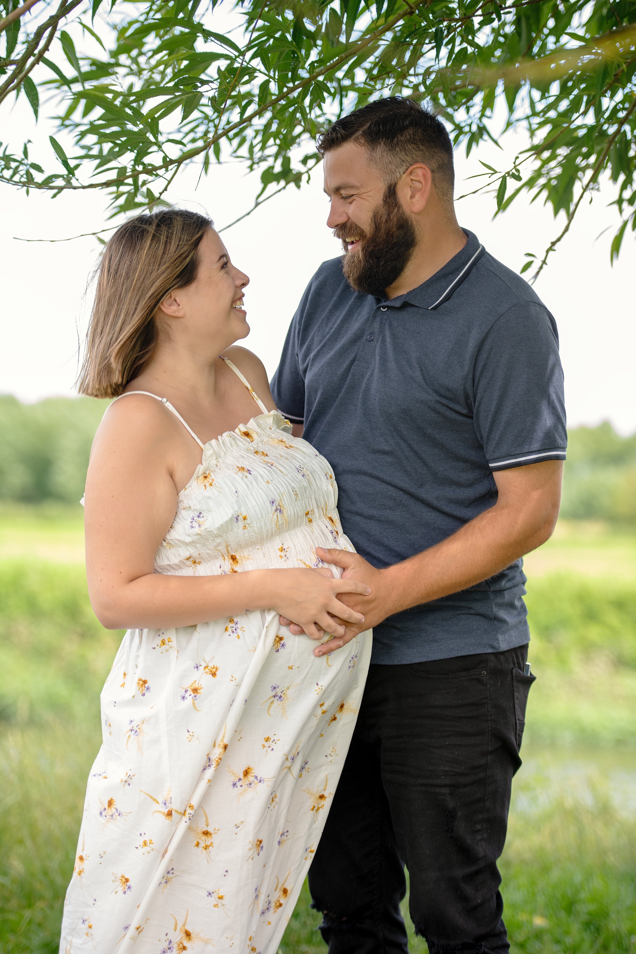 Millie & Rory Maternity Shoot 2021 (6).jpg