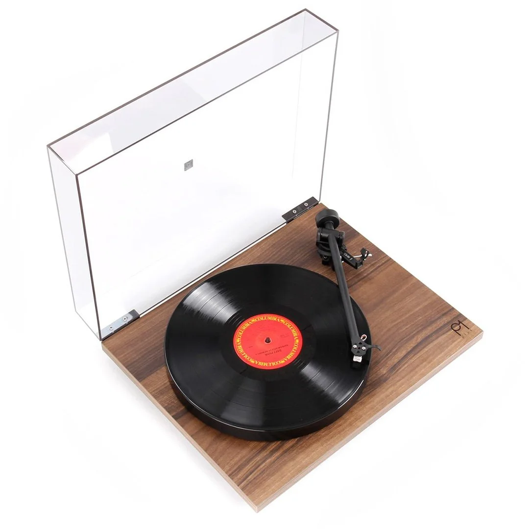 product_rega_planar1plus_walnut_3.jpg