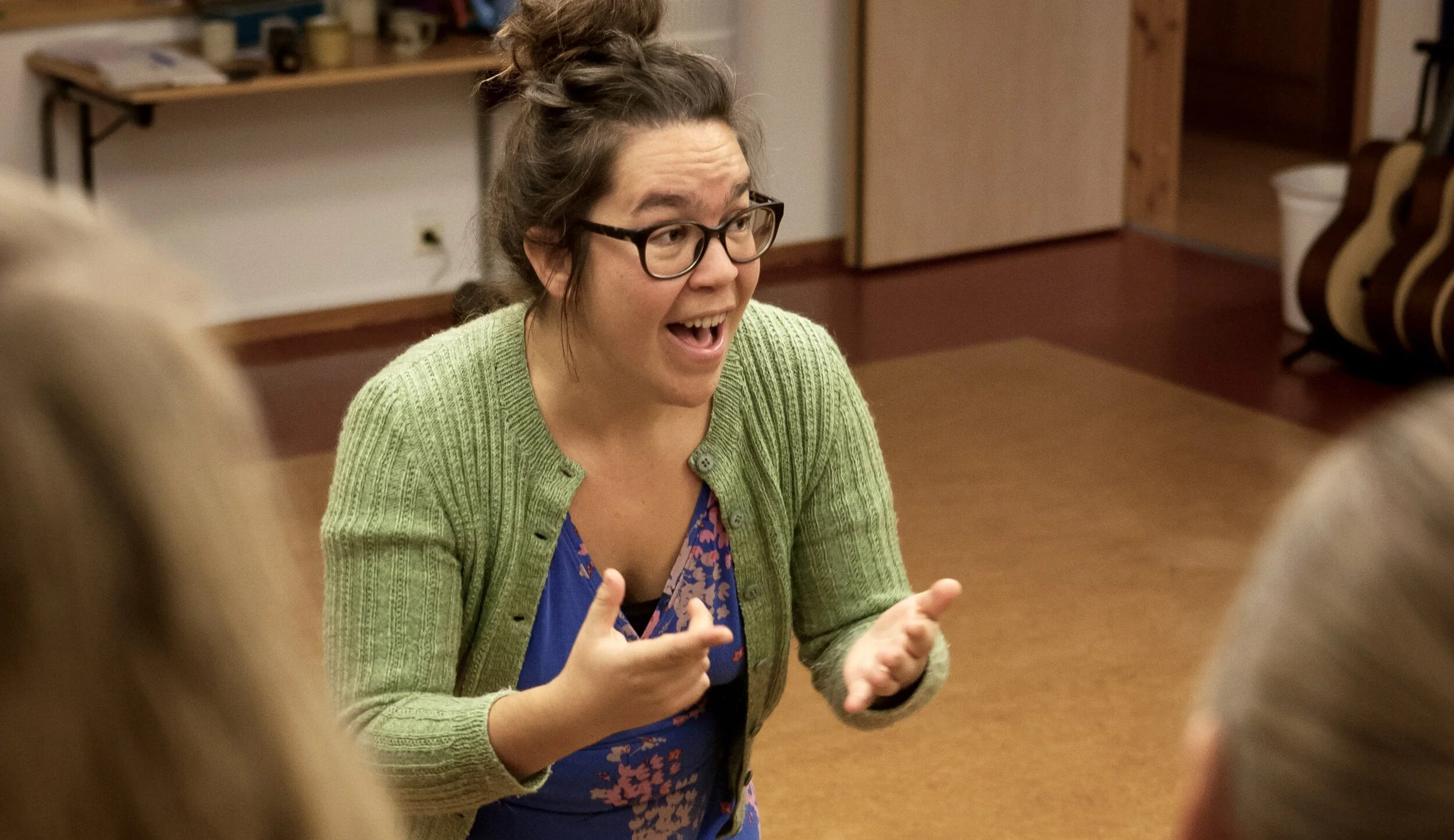 home_comeandsing_kajsanorrby_korledare 3.jpeg