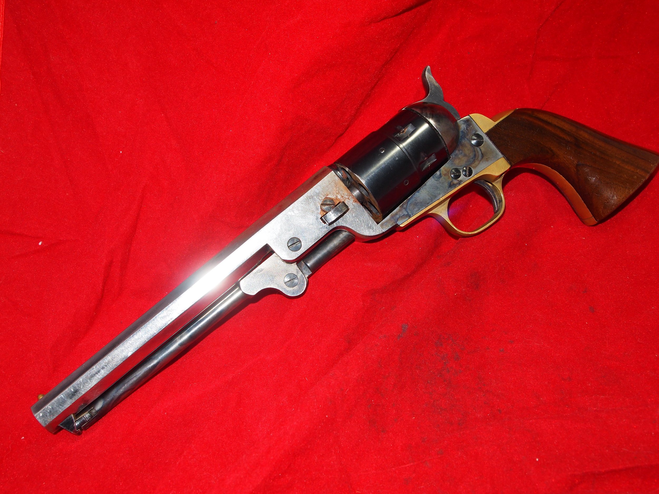 WP8  Colt 1851 Navy Pietta- 9mm Blank Fire