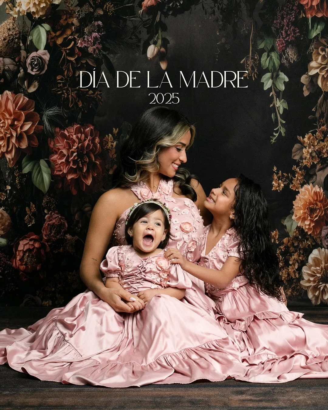 Algunas veces (para no decir todo el tiempo🫣) las fotos con tus hijos son realmente algo que no puedes dejar pasar. 

Mira la cara de Cianna, esas &ldquo;Locuras&rdquo; no vuelven m&aacute;s. Los abrazo de M&iacute;a, tan tiernos puede ser que cesen