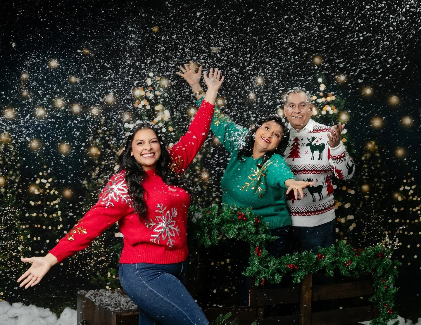 S&iacute; amigas, si se puede venir a una sesi&oacute;n de navidad con tus pap&aacute;s, aunque ya seas adulta. Cuando eso pasa... Te prometo, NOS RE&Iacute;MOS TODA LA SESI&Oacute;N!!!!! Los cuentos son bien buenos y siempre quedamos hablando de cos