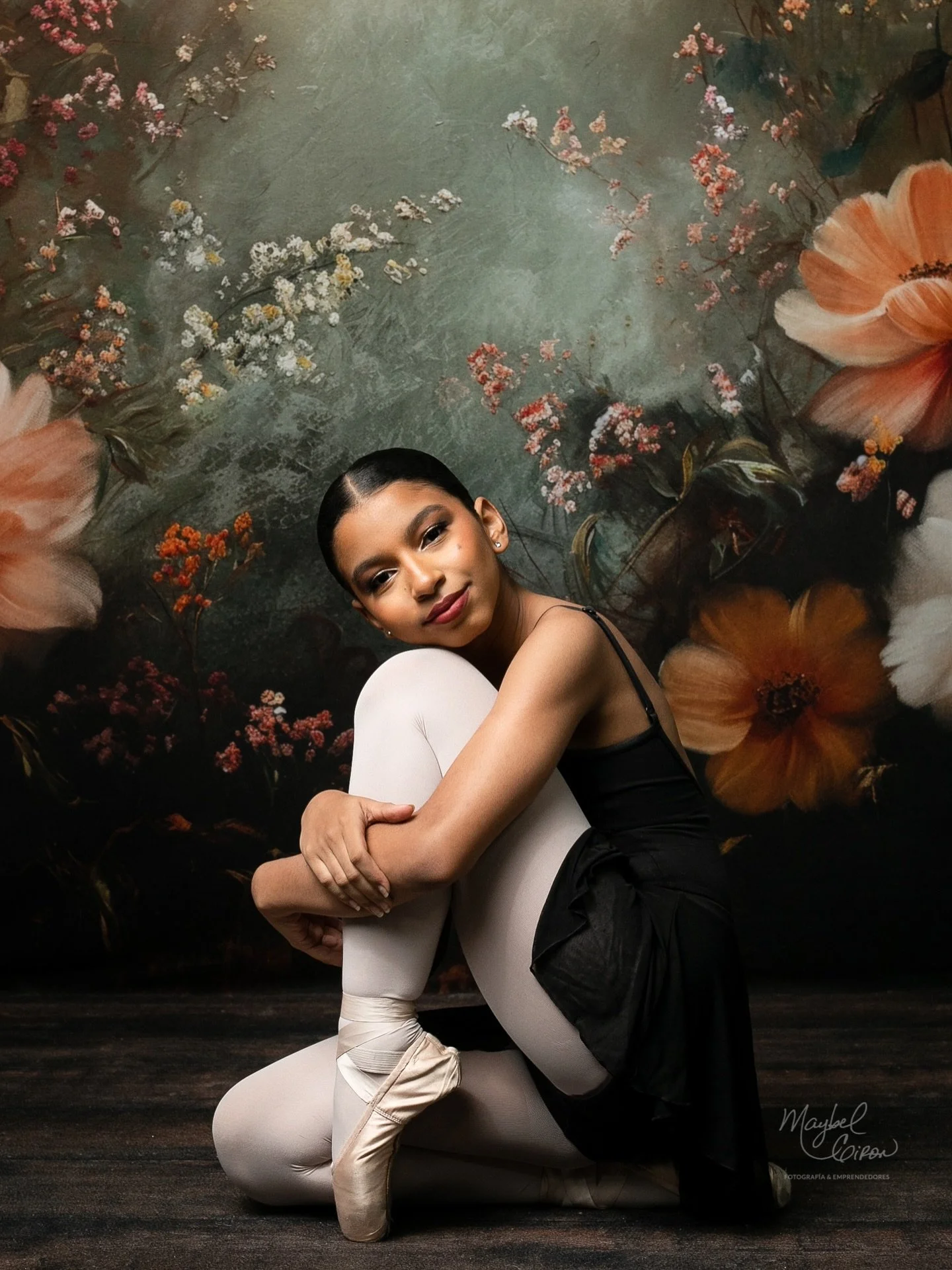 Siempre so&ntilde;&eacute; con ser Bailarina pero la vida ten&iacute;a otros planes... Ahora puedo hacerles fotos y s&iacute; amigas y amigos, eso me hace enormemente feliz!!! 

Ang&eacute;lica es un sol con tanta fuerza, su sencillez es tan c&aacute