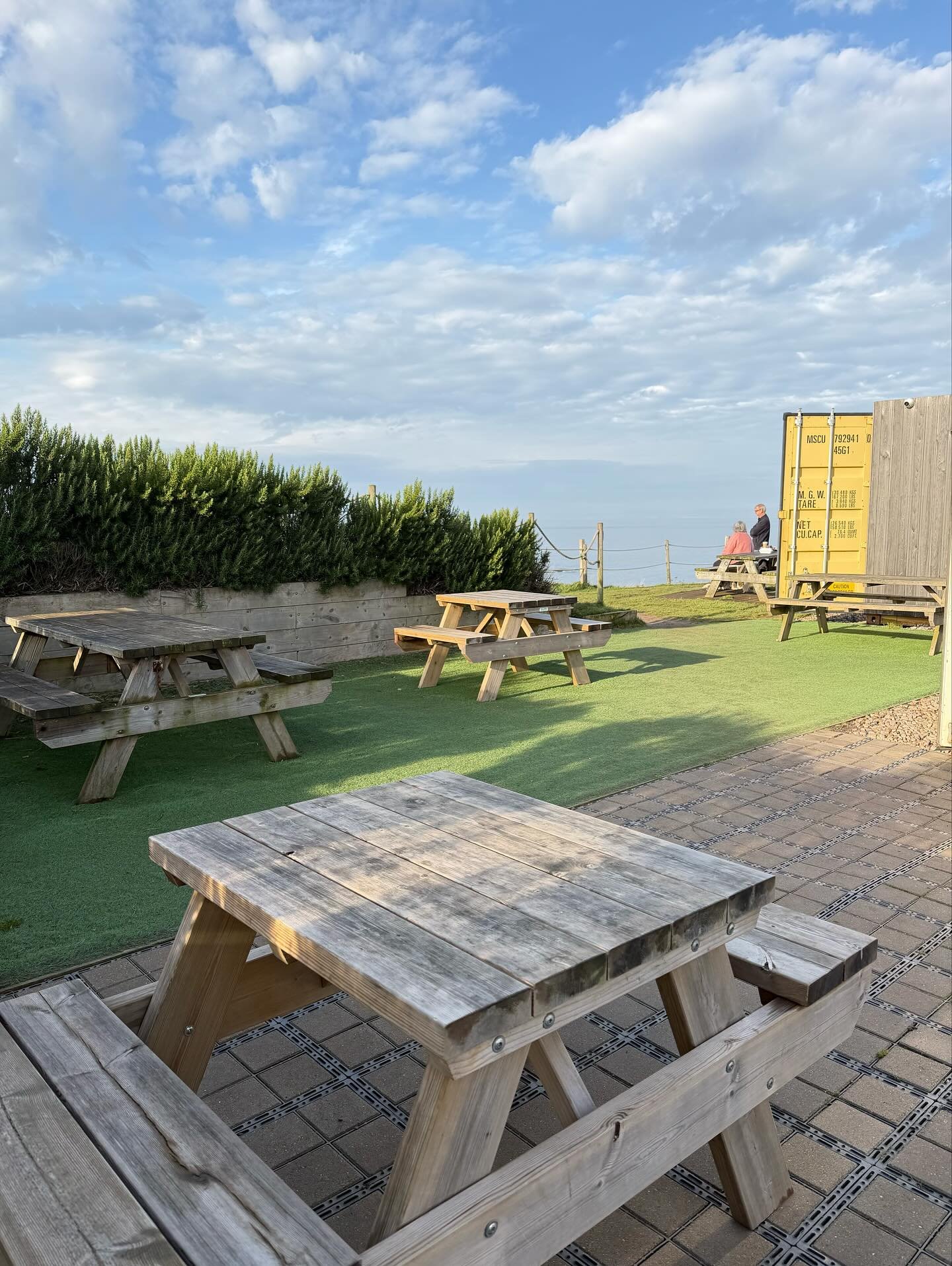 Did you know we have ample outdoor seating and a takeaway menu to enjoy! Perfect for when we are busy inside or if you are visiting with your dogs.🐾

#visitscotland #dogfriendly #outdoorseating