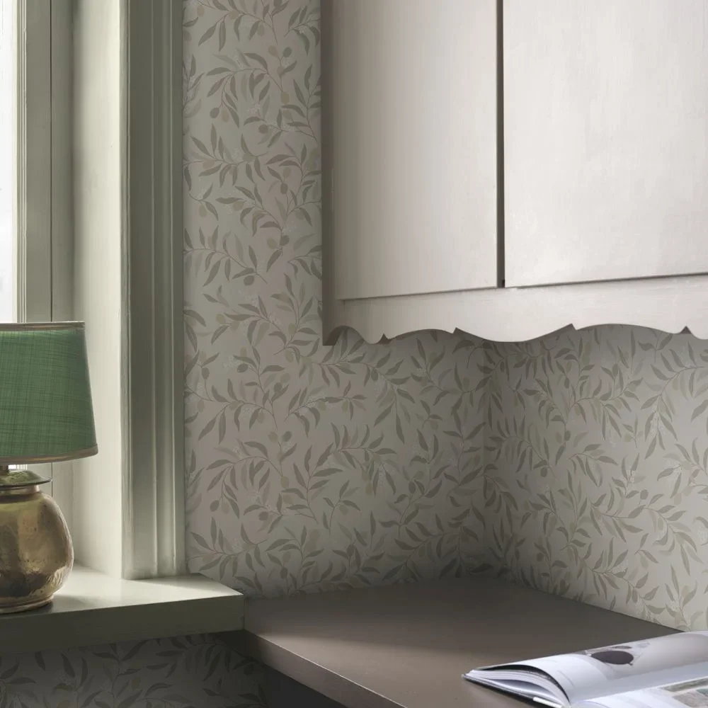 sandberg-olivia-verde-salvia-papel-pintado-1@lg.webp