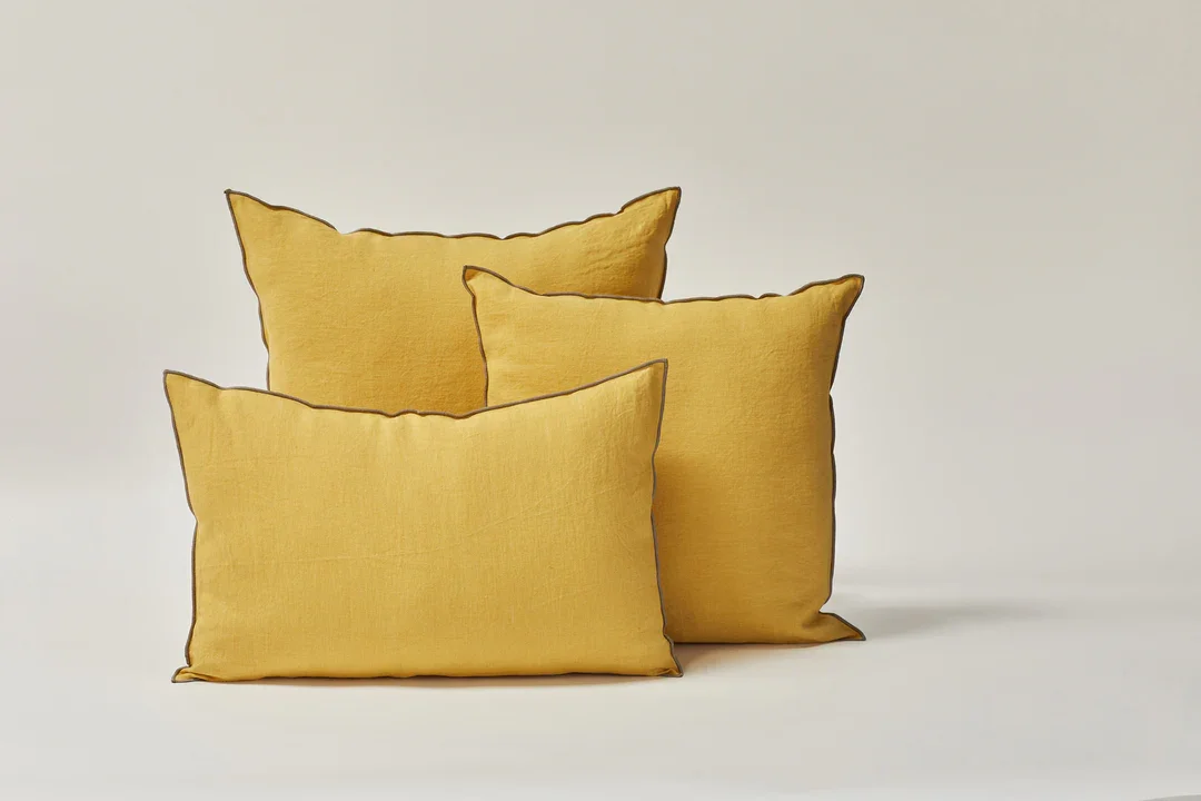 joan-amarillo3000.webp