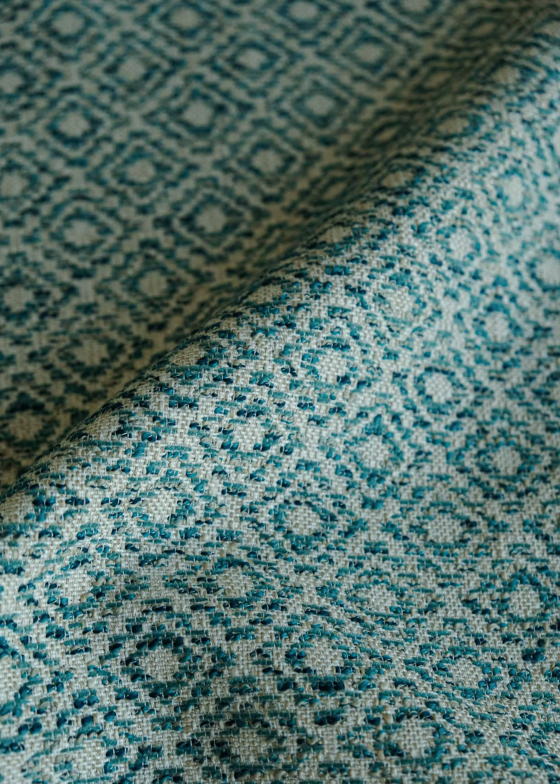 harlequin-indigo-fabrics-coordonne.jpg