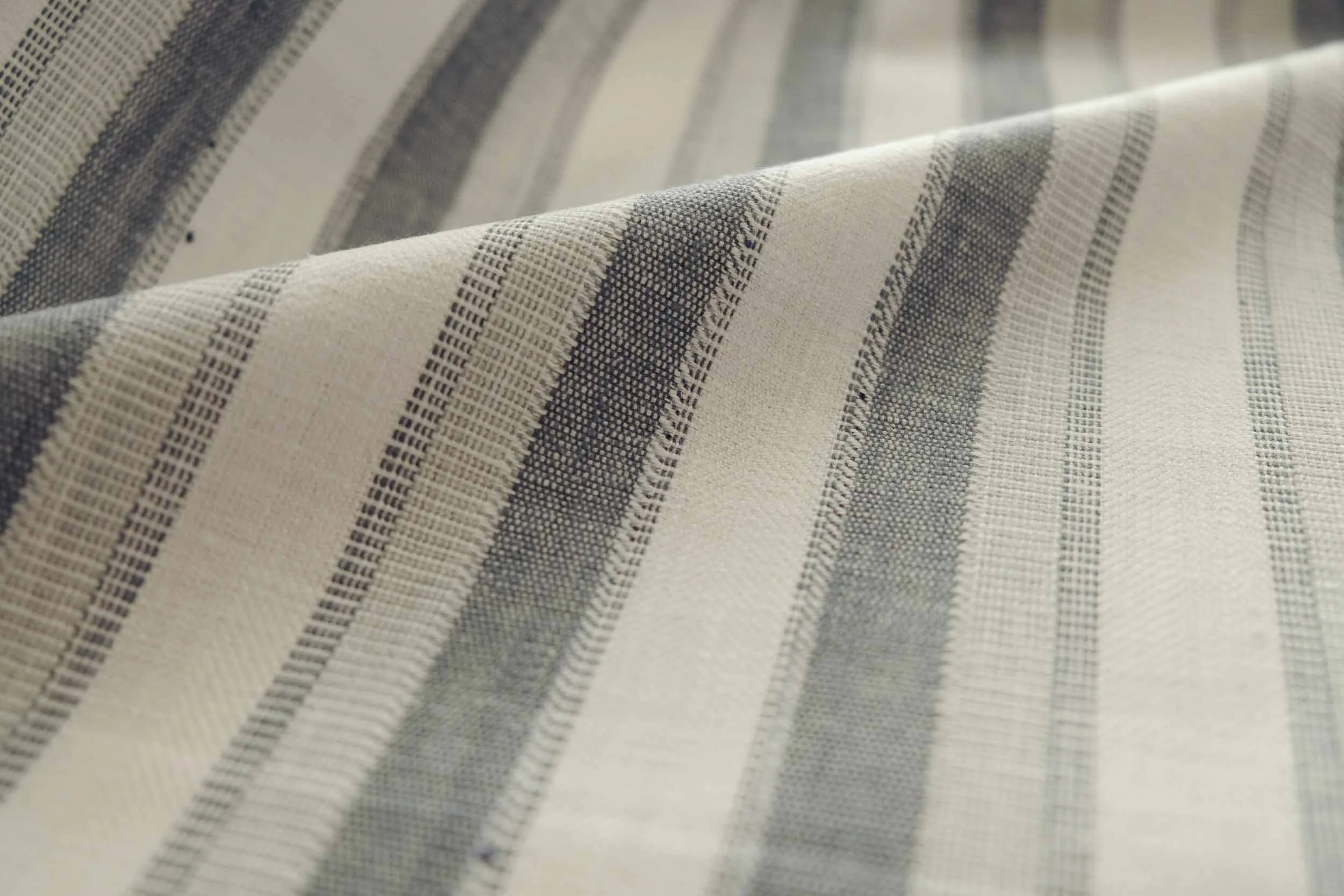 brodick-indigo-fabrics-coordonne.jpg