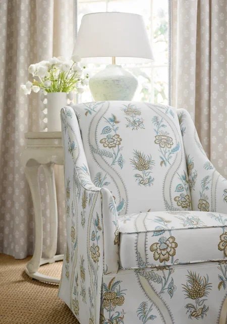 Indienne-RibbonFloralFAB-Beige-CorwinFAB-white-detail.jpg.webp