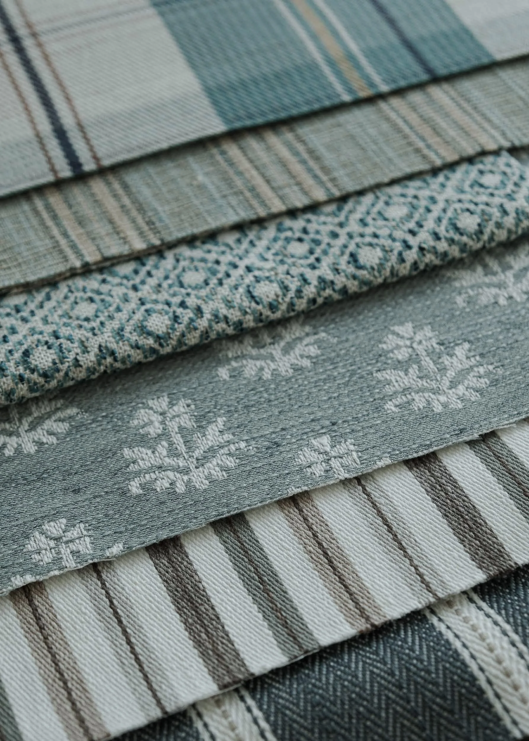 vibrant-indigo-fabrics-coordonne-3.jpg