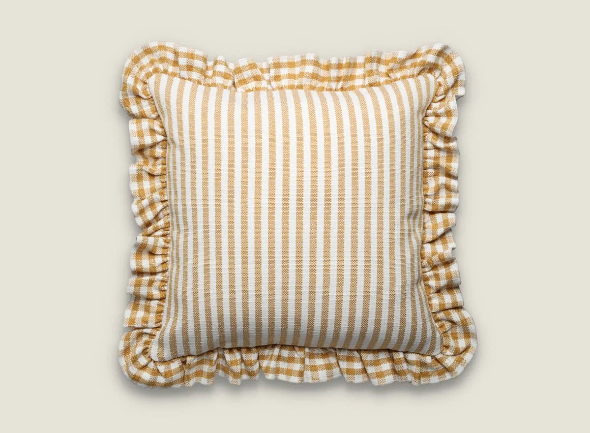 cushion-moorea-home-complementos-ocre-dibujo-diseno-cojinglh112.webp