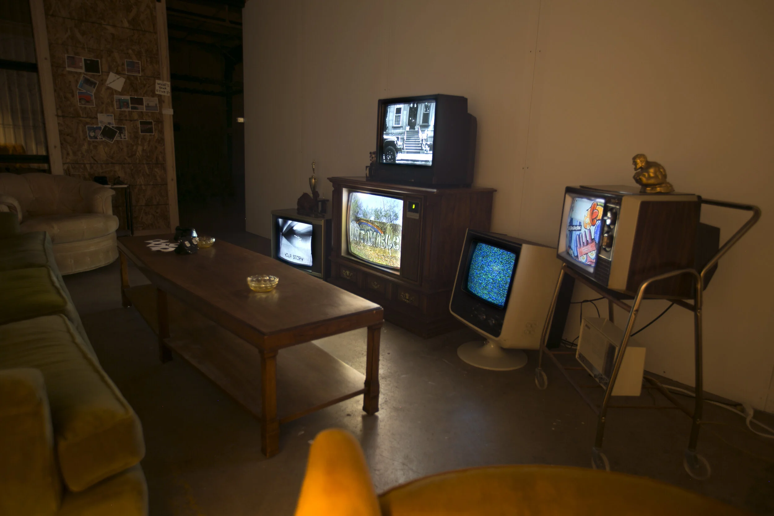 CW_LivingRoom_2.jpg