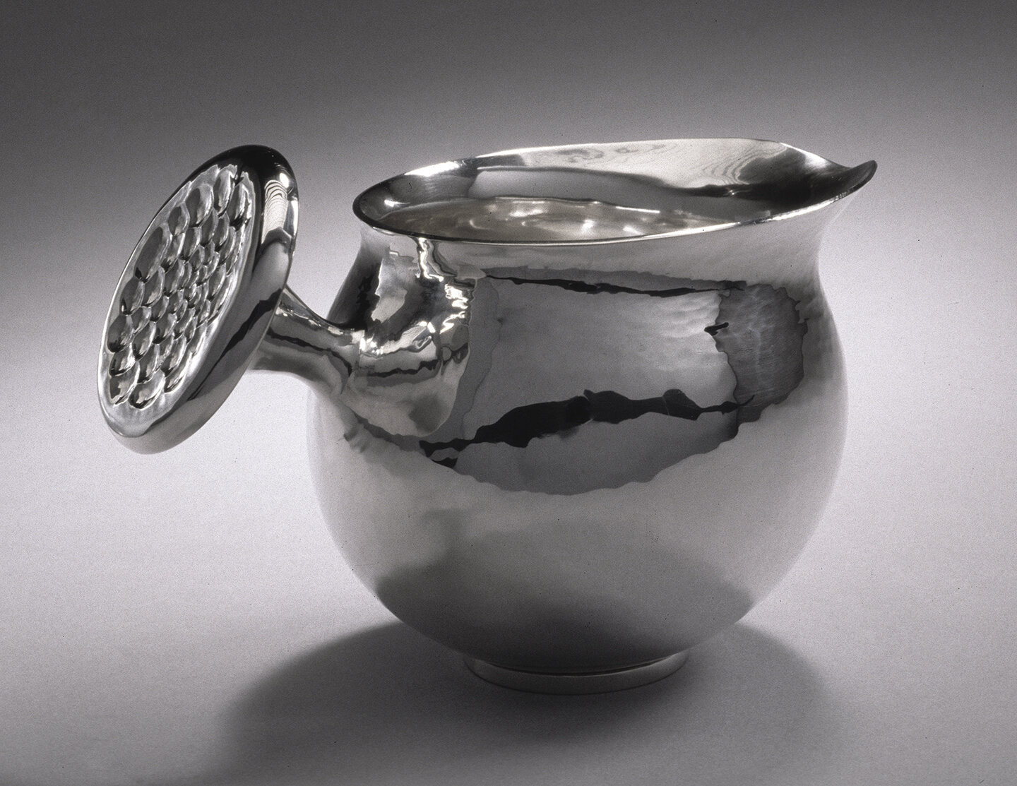 Creamer with Planished Handle