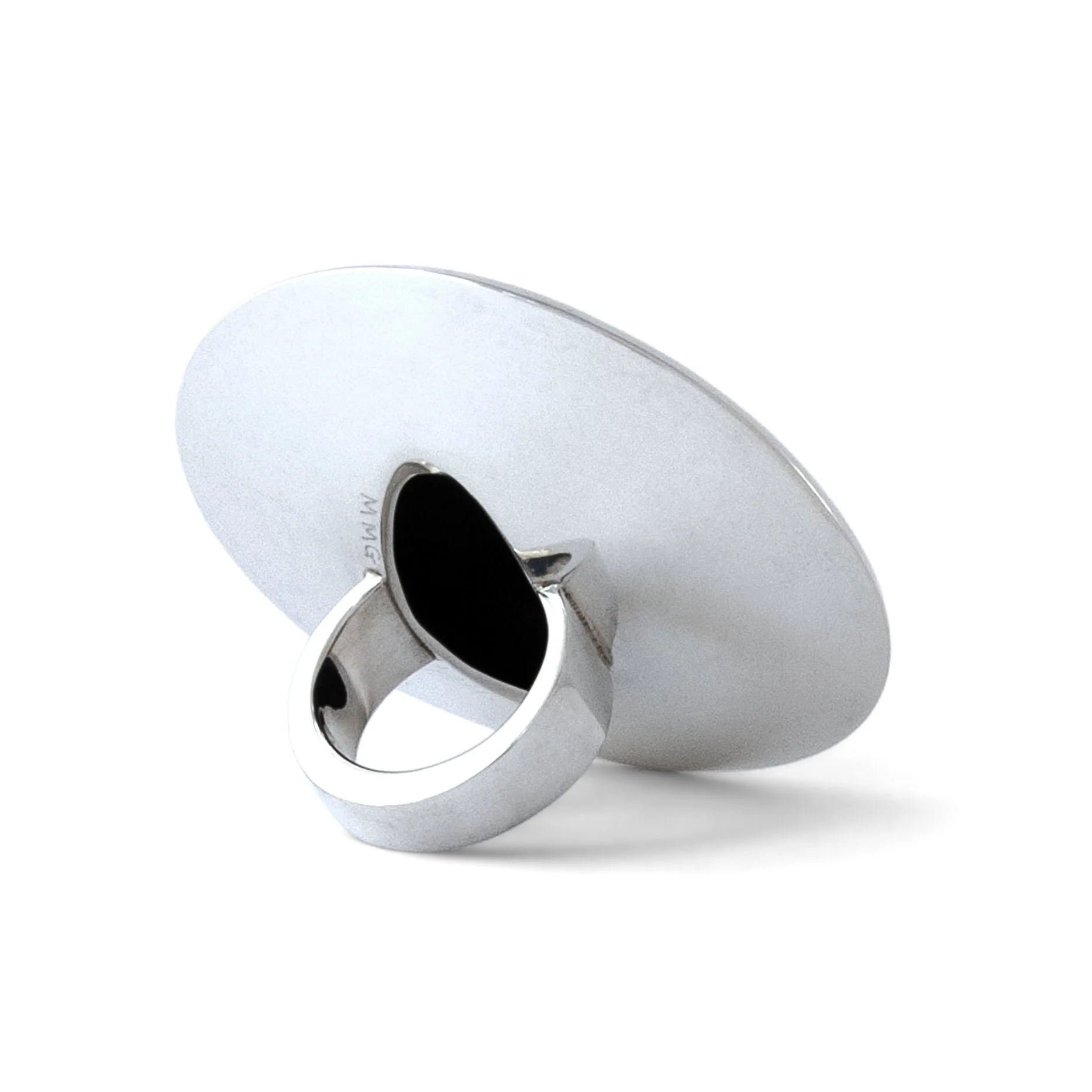 T Edit_Gris Ring_01.jpg