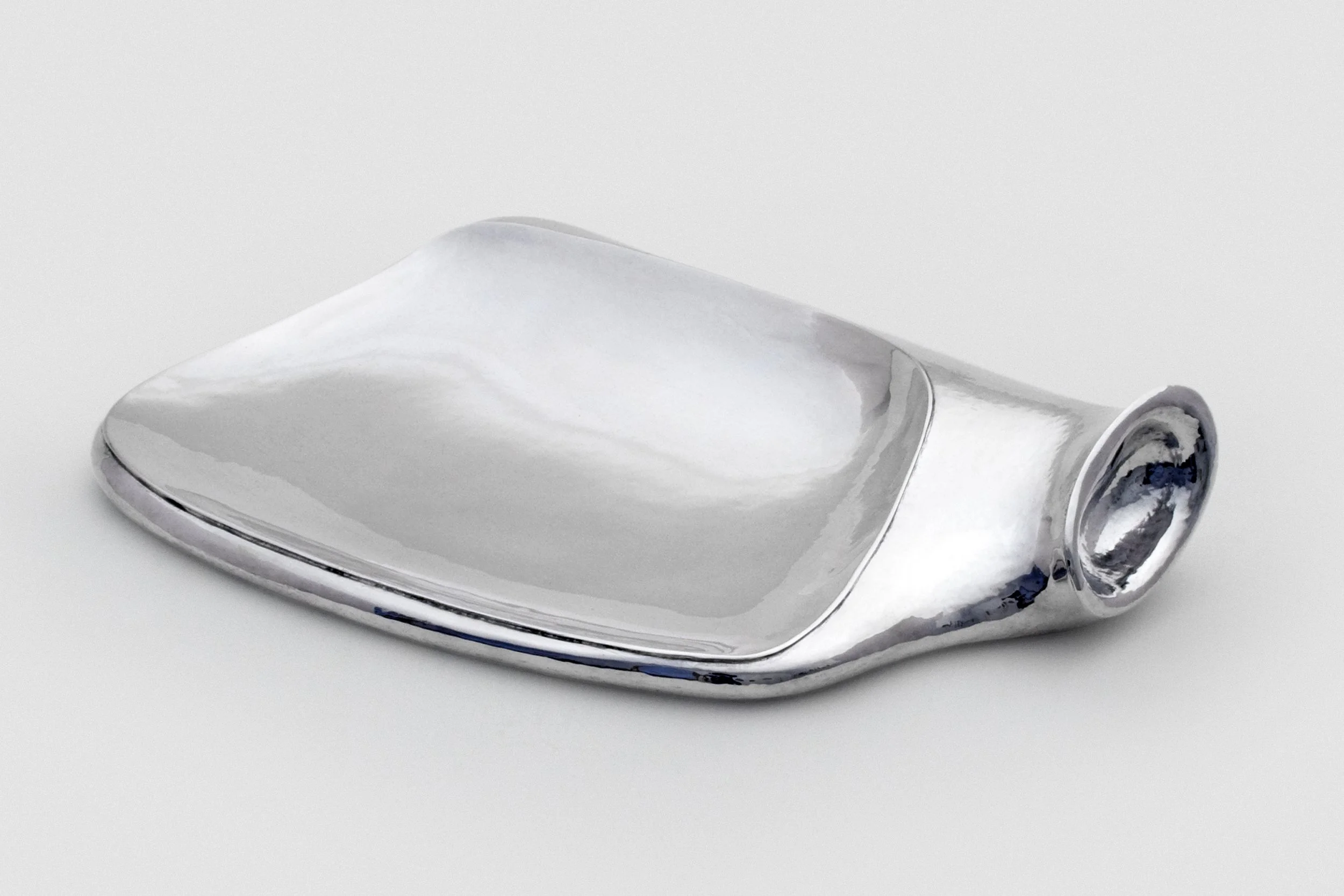 T Edit_Silver Cylinder Lobe_01.jpg