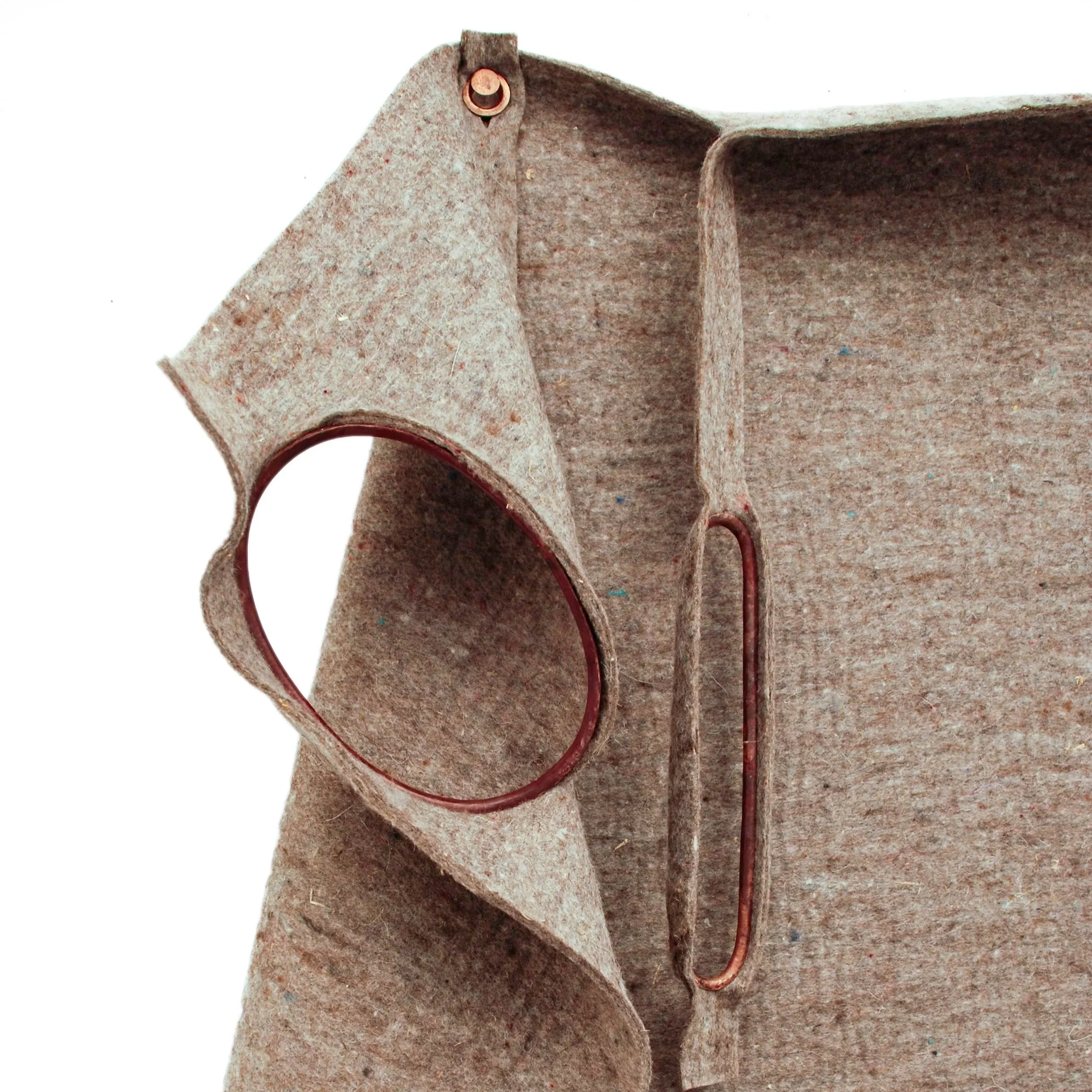 T Edit_Felt_1 (1).jpg