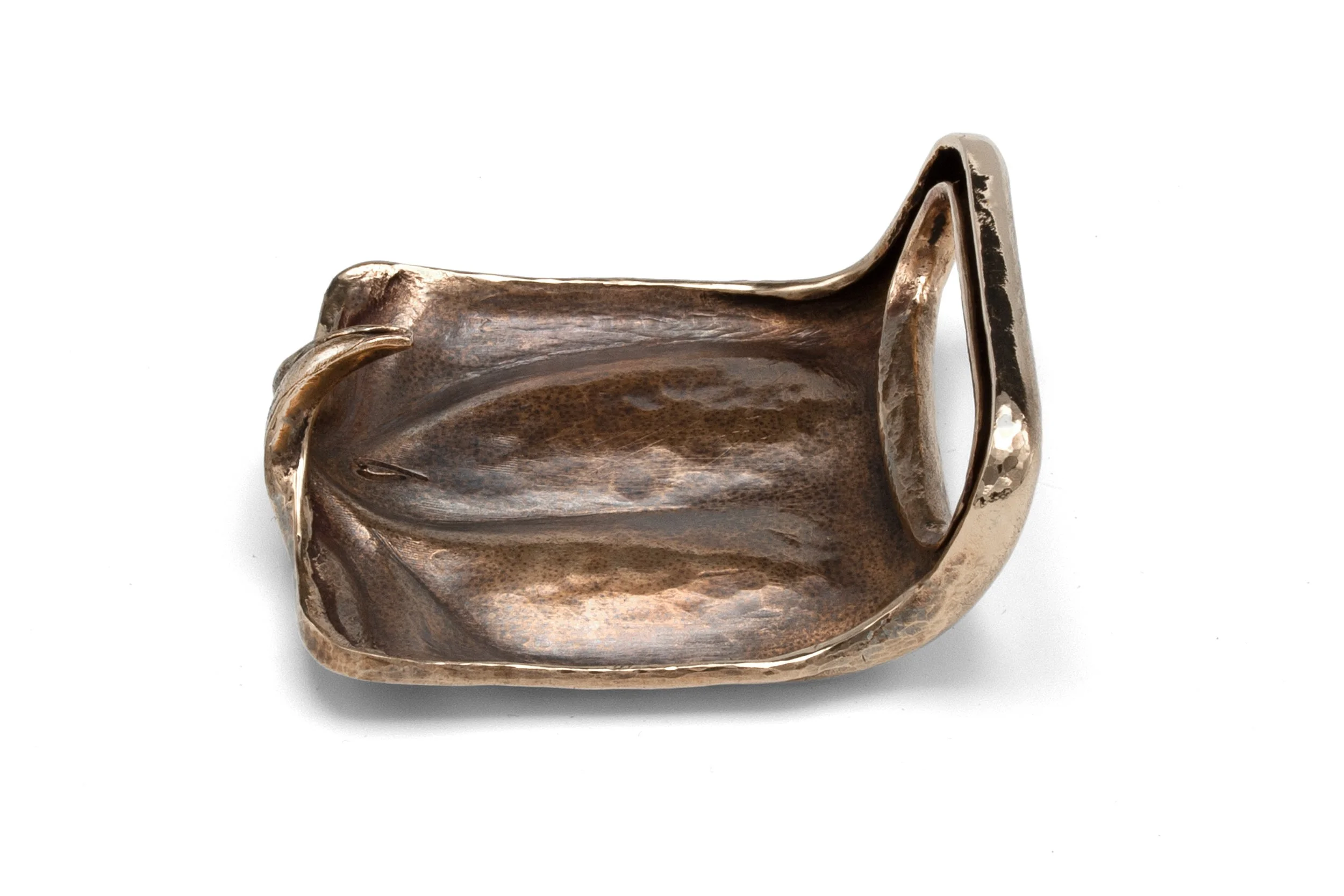 T Edit_Buckle with Upset Edge_underside_01.jpg