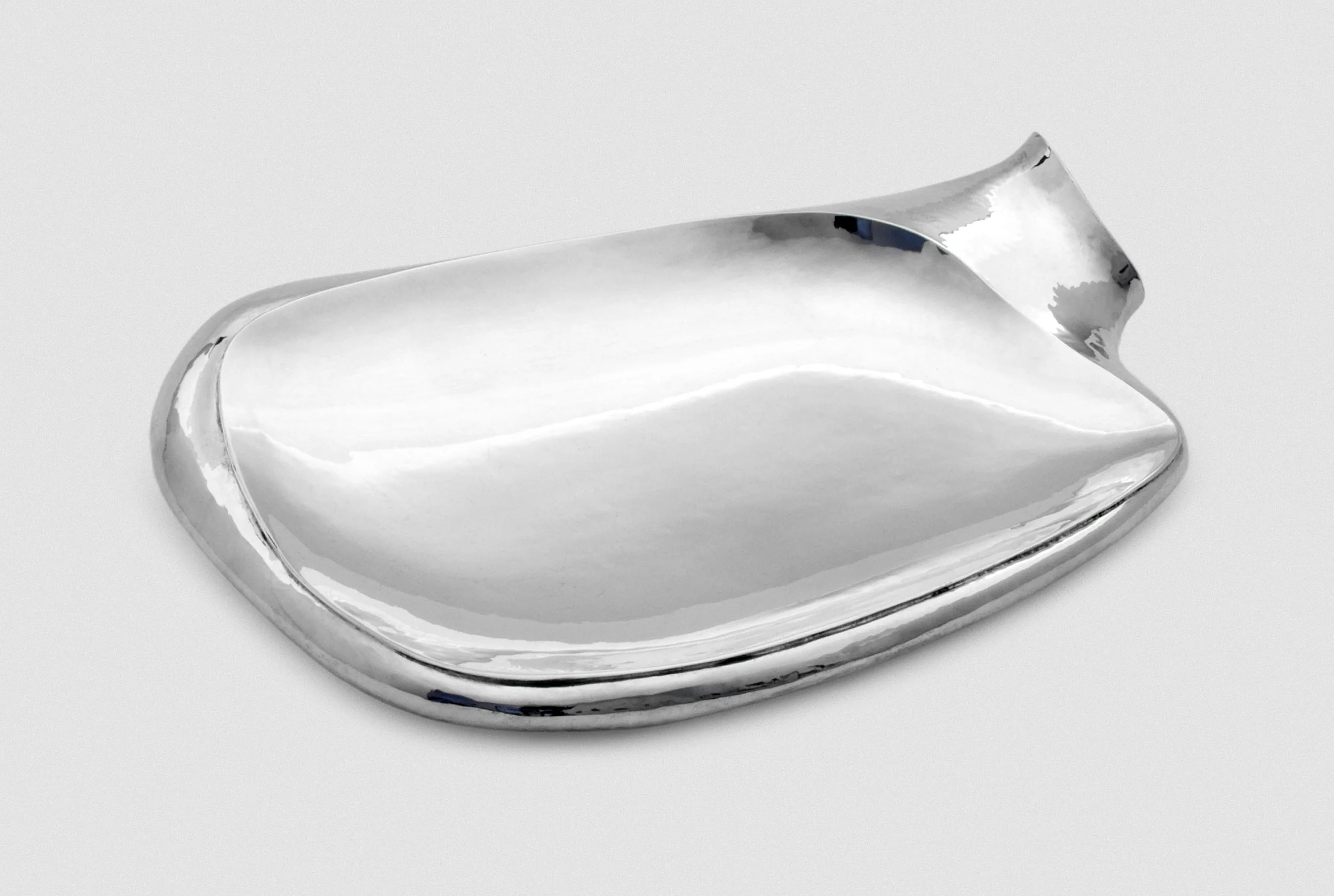 T Edit_Silver Cylinder Lobe_02.jpg