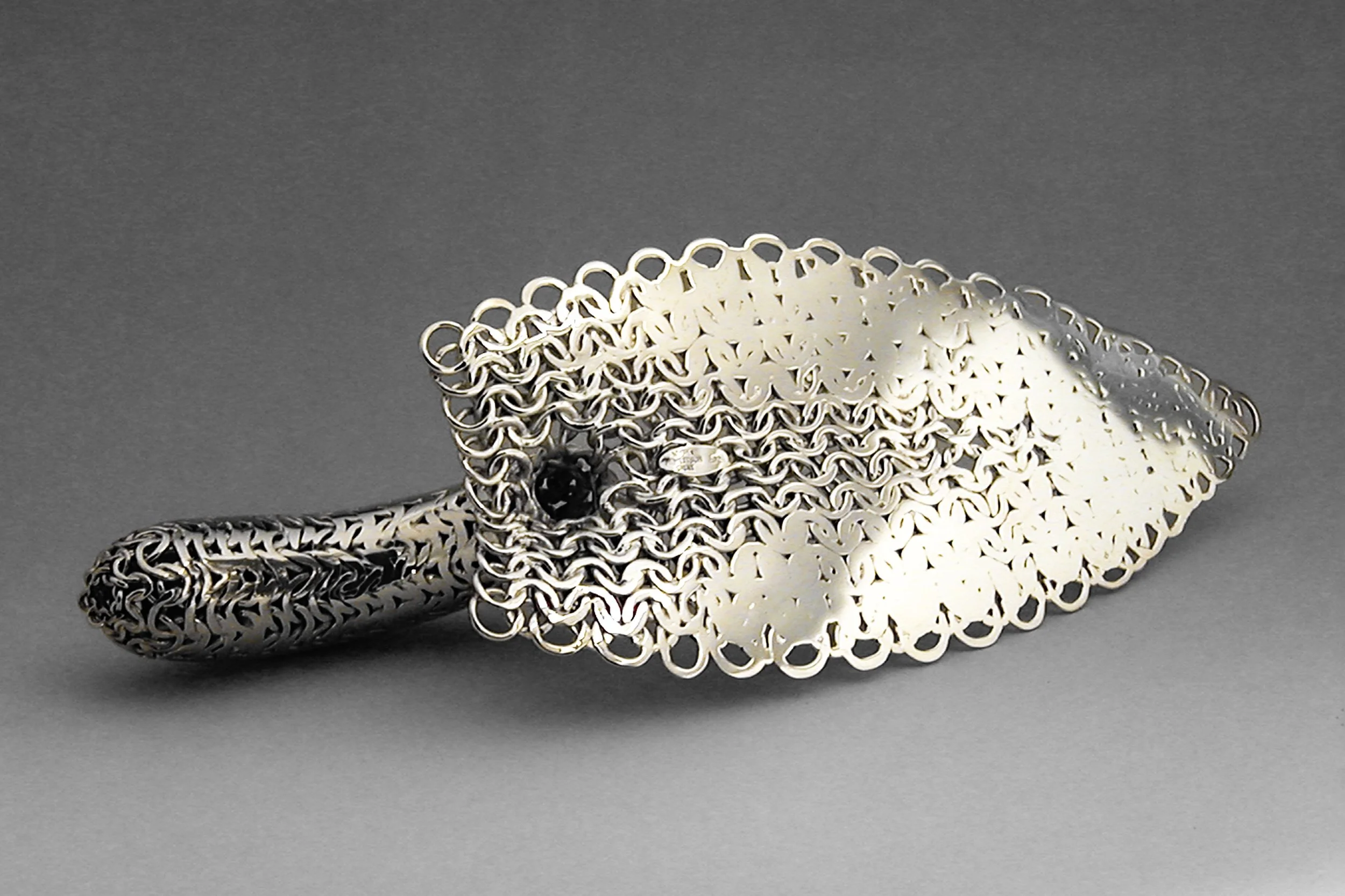 T Edit_Chainmail Trowel_01.jpg