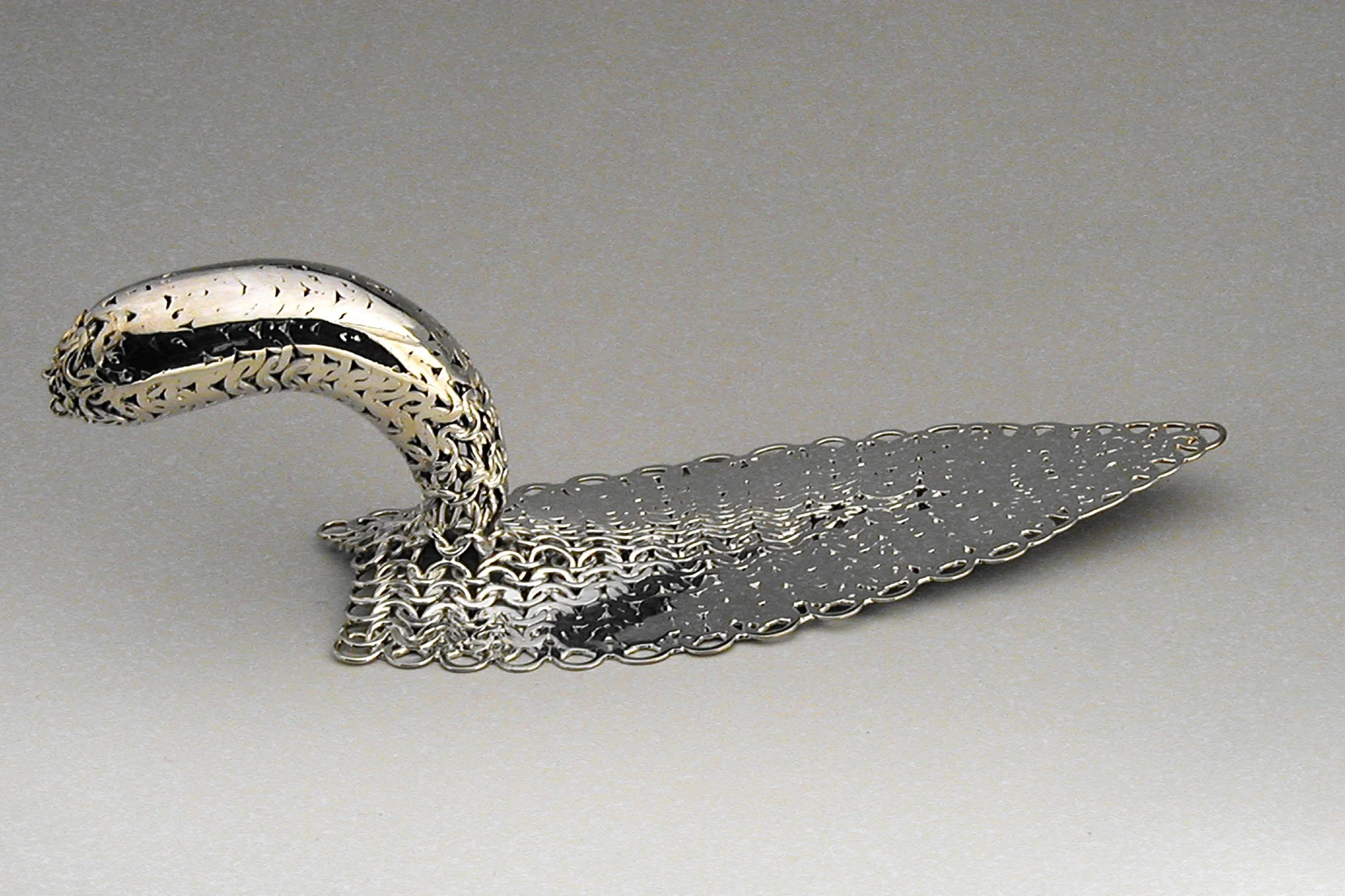 T Edit_Chainmail Trowel_02.jpg