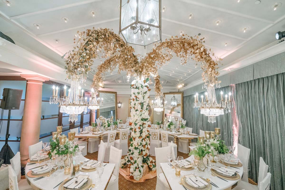 exquisevents.com  | Exquisite Events Wedding Planning | California and International Event Planners | Luxury Table Styling Gold Black White Weddings  (6).jpg