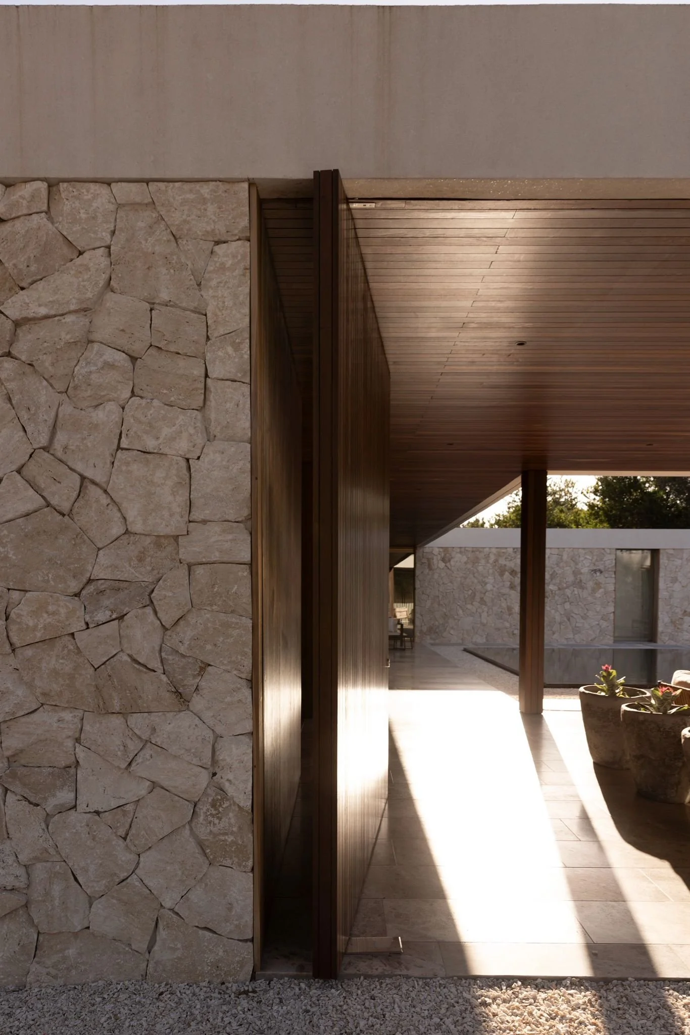 PHOTO-2026-04-14-12-40-47 3.jpg