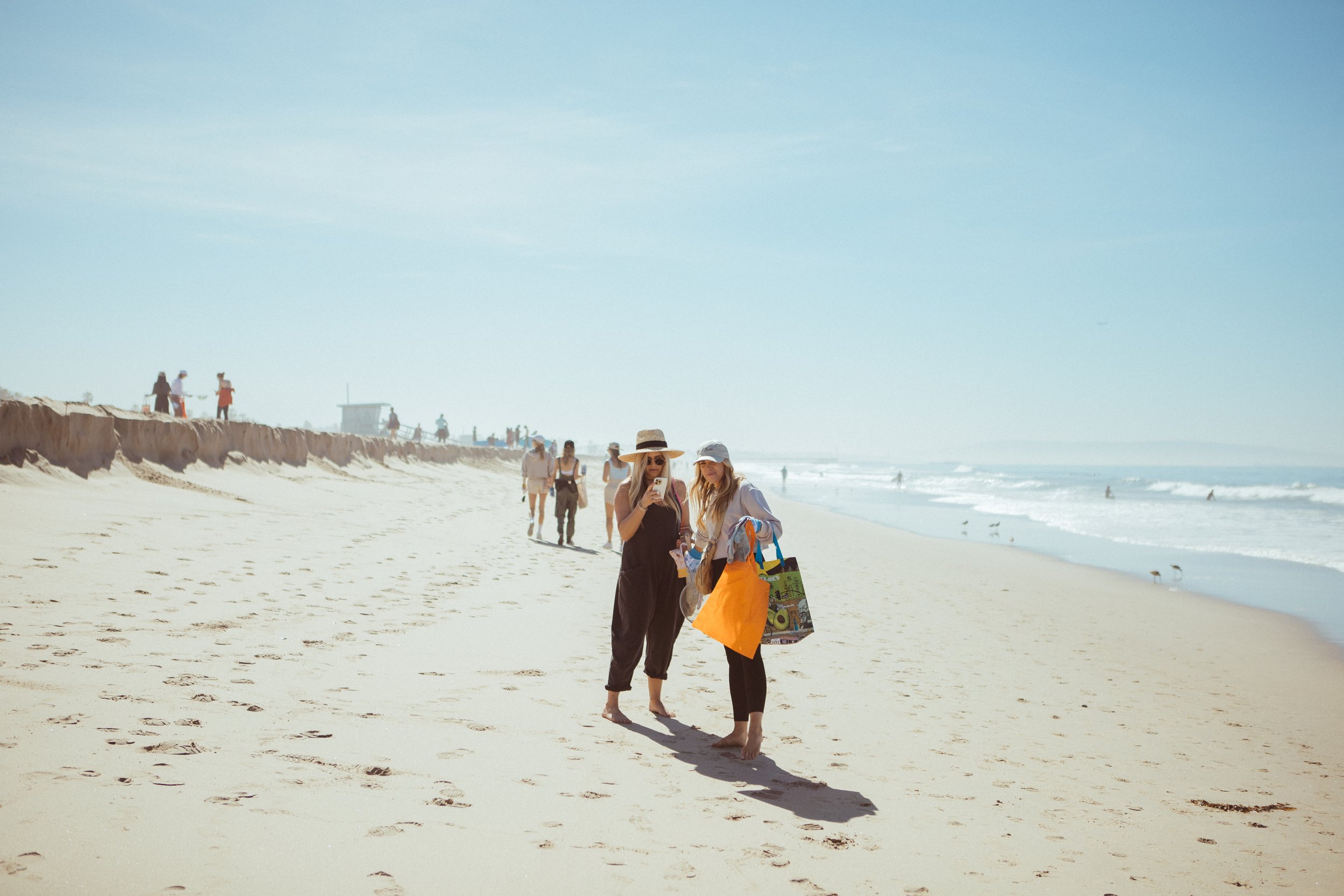 FP beach cleanup-23.jpg
