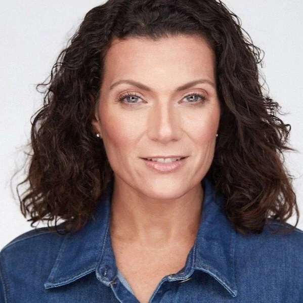 Tricia Carey, Lenzing