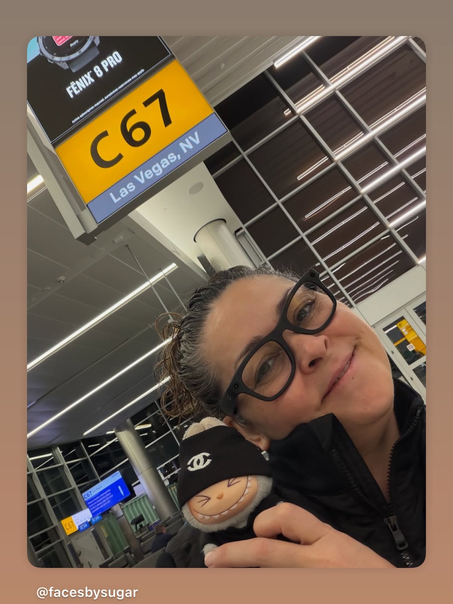 Up early this morning ✨ Off to Vegas! 🎰
Me and Baby Heezy about to go slang some paint 🎨🔥