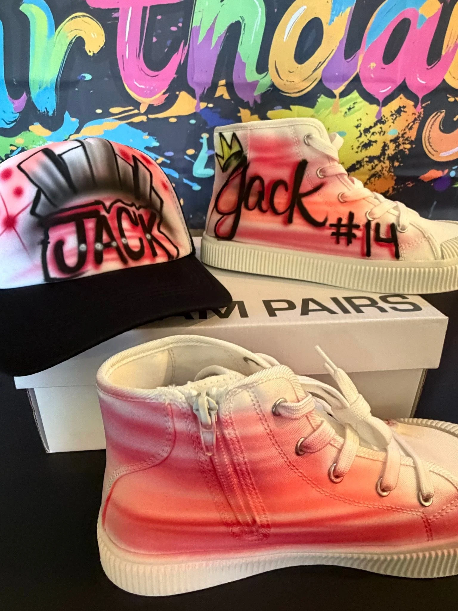 FIRST. SHOE. EVENT. 😱👟🎨

I was nervous&hellip; because once that paint hits &mdash; there&rsquo;s NO going back 😬
No erasing. No second chances. Just TRUST the process.

But HEY!!!!! I DID IT!!!! YIPPEEEEEE!!!!! 🙌🏽🔥

Every step I take in this 