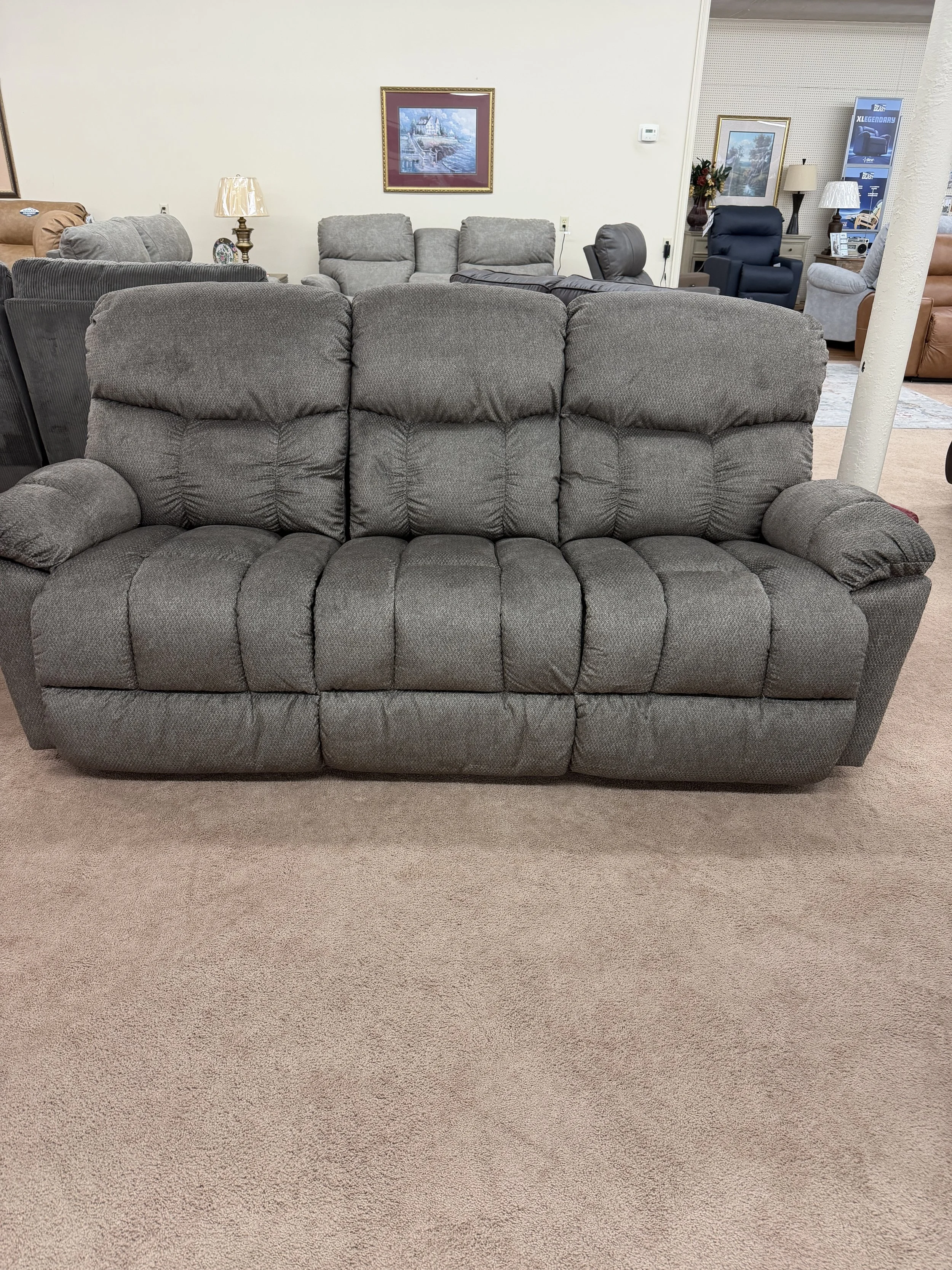 LaZBoy - Morrison manual reclining sofa in sable fabric 