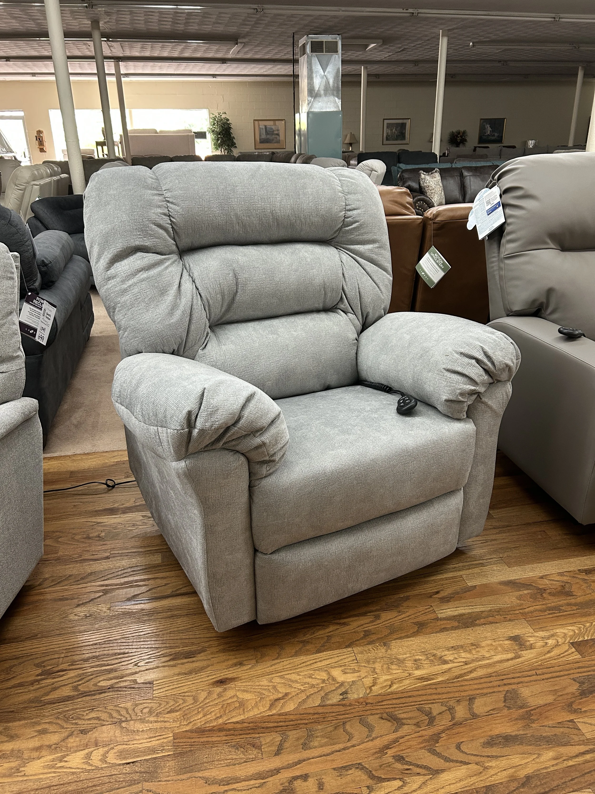 Best HF - Troubadour 'Beast' XL power reclining lift chair in grey fabric