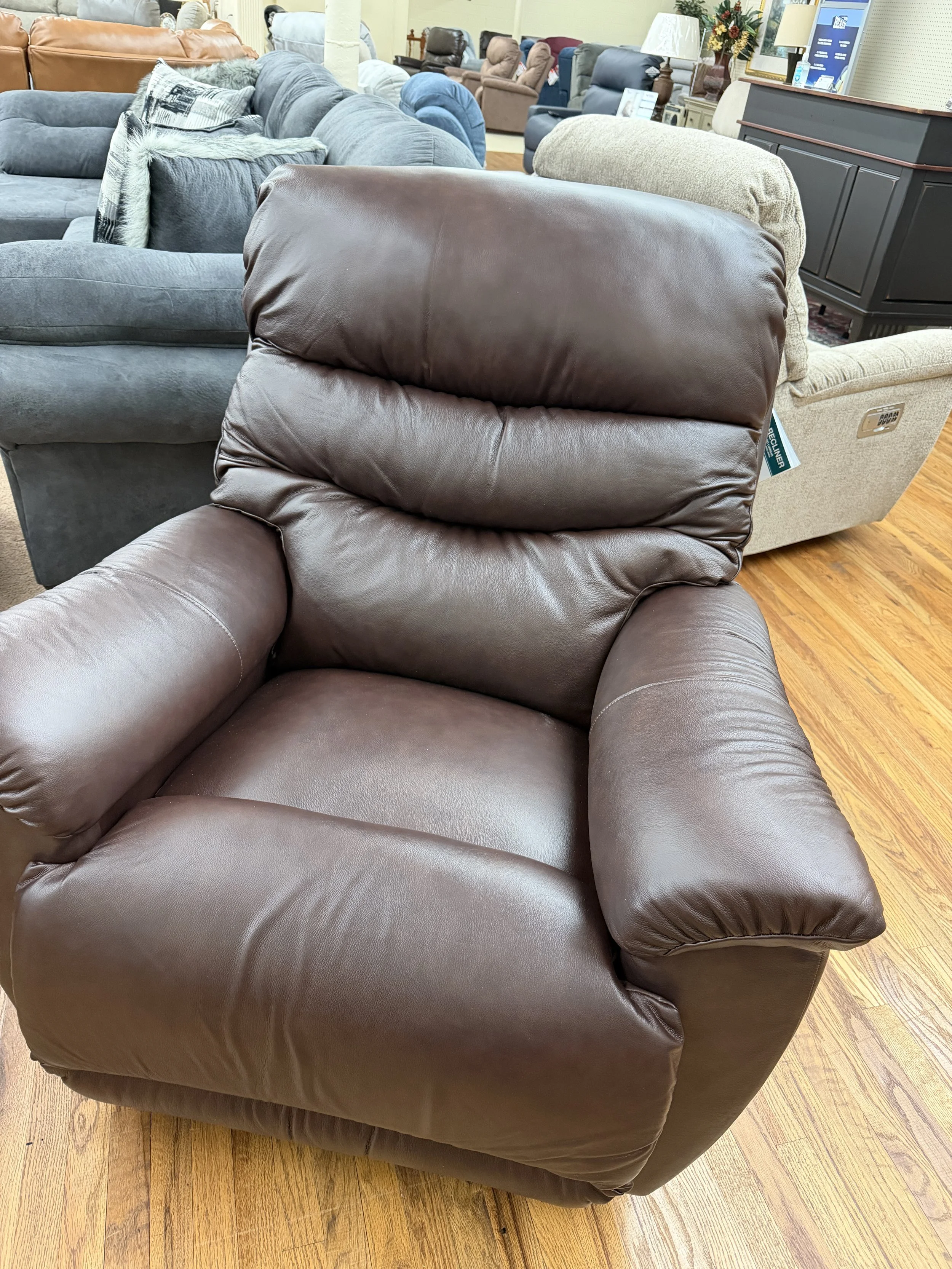 LaZBoy - Joshua power rocker recliner with power headrest in brown leather 