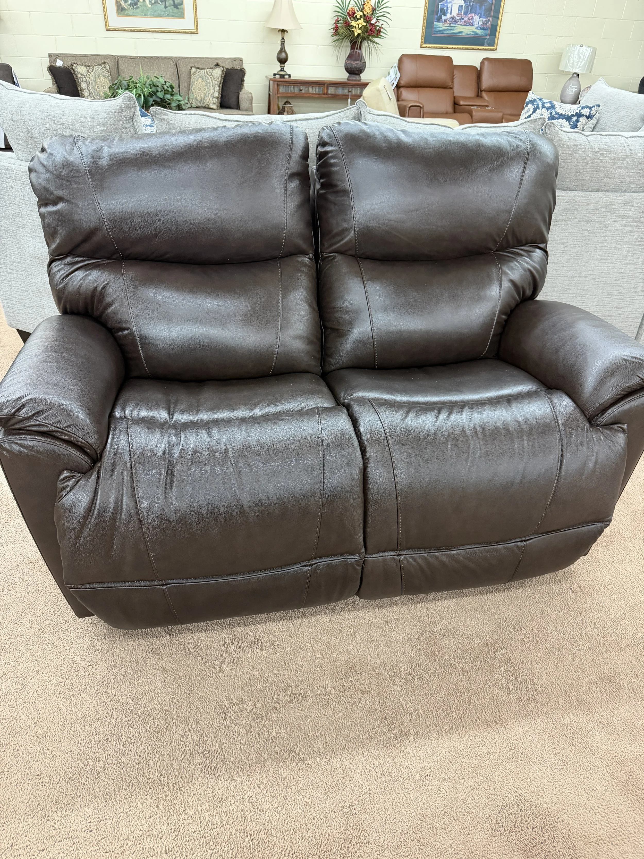 LaZBoy - Trouper manual reclining loveseat in brown leather
