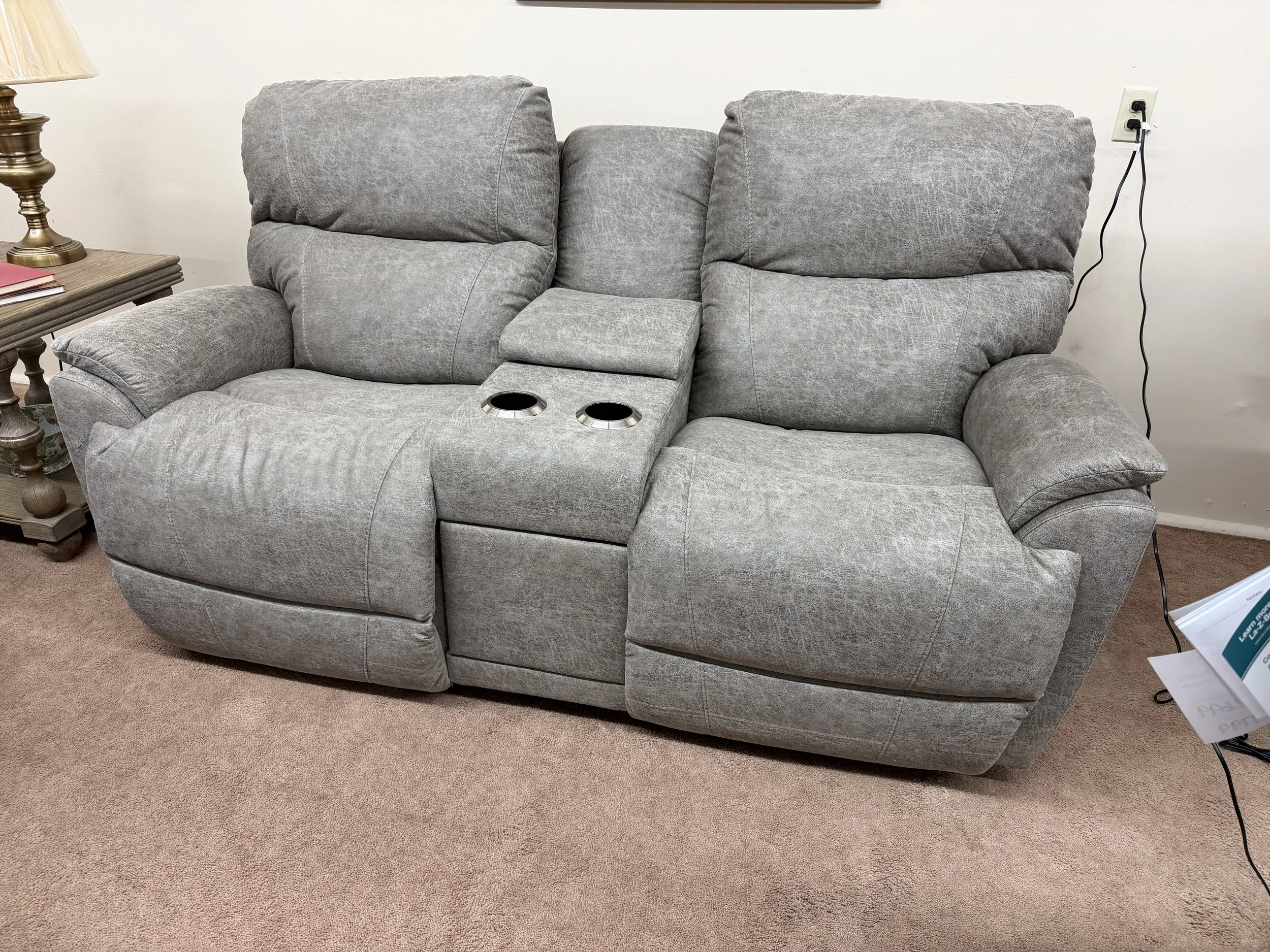 LaZBoy - Trouper power reclining console loveseat in Sable polyester performance fabric 
