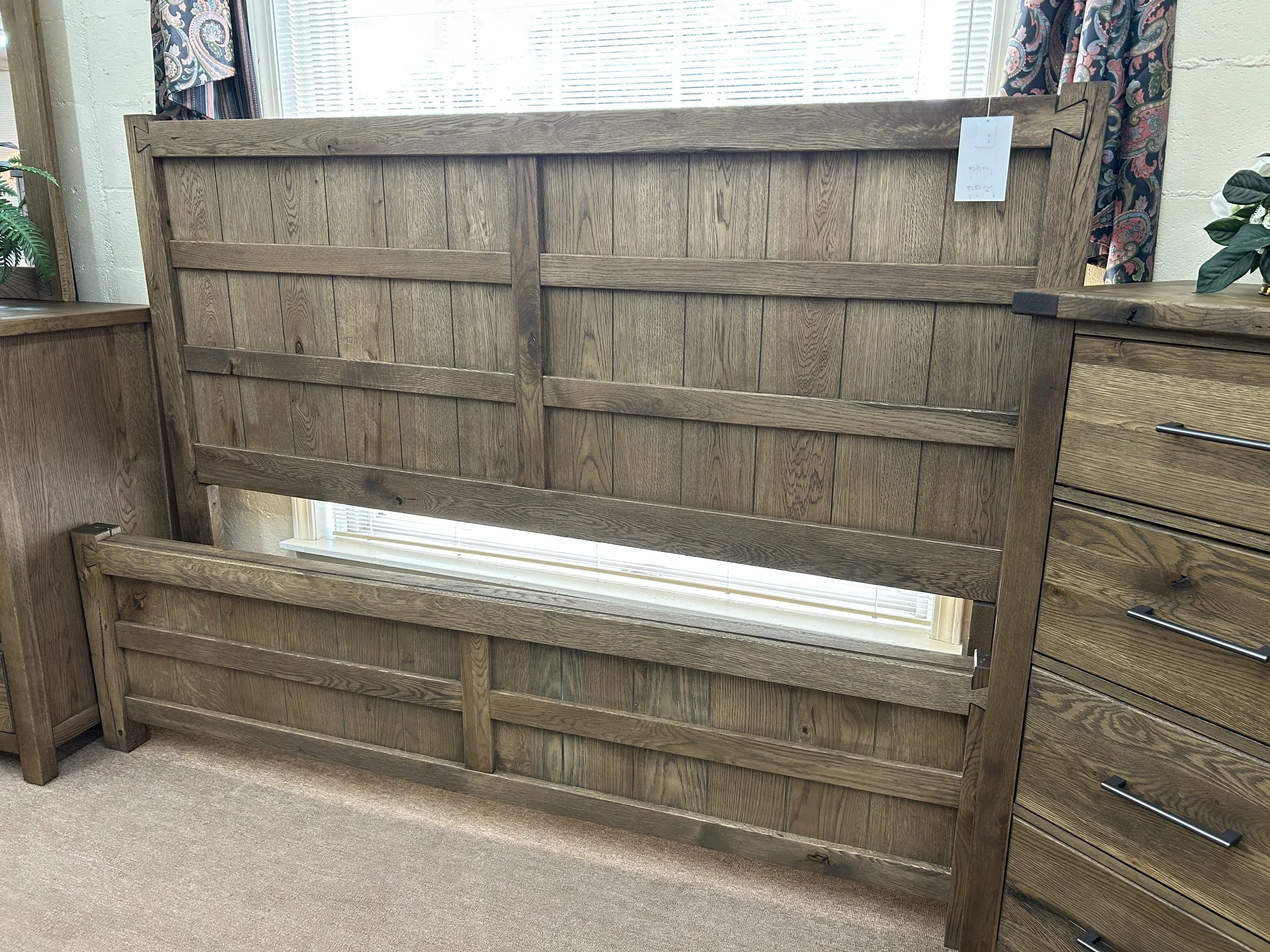 Dovetail collection solid white oak king bed by Vaughan-Bassett