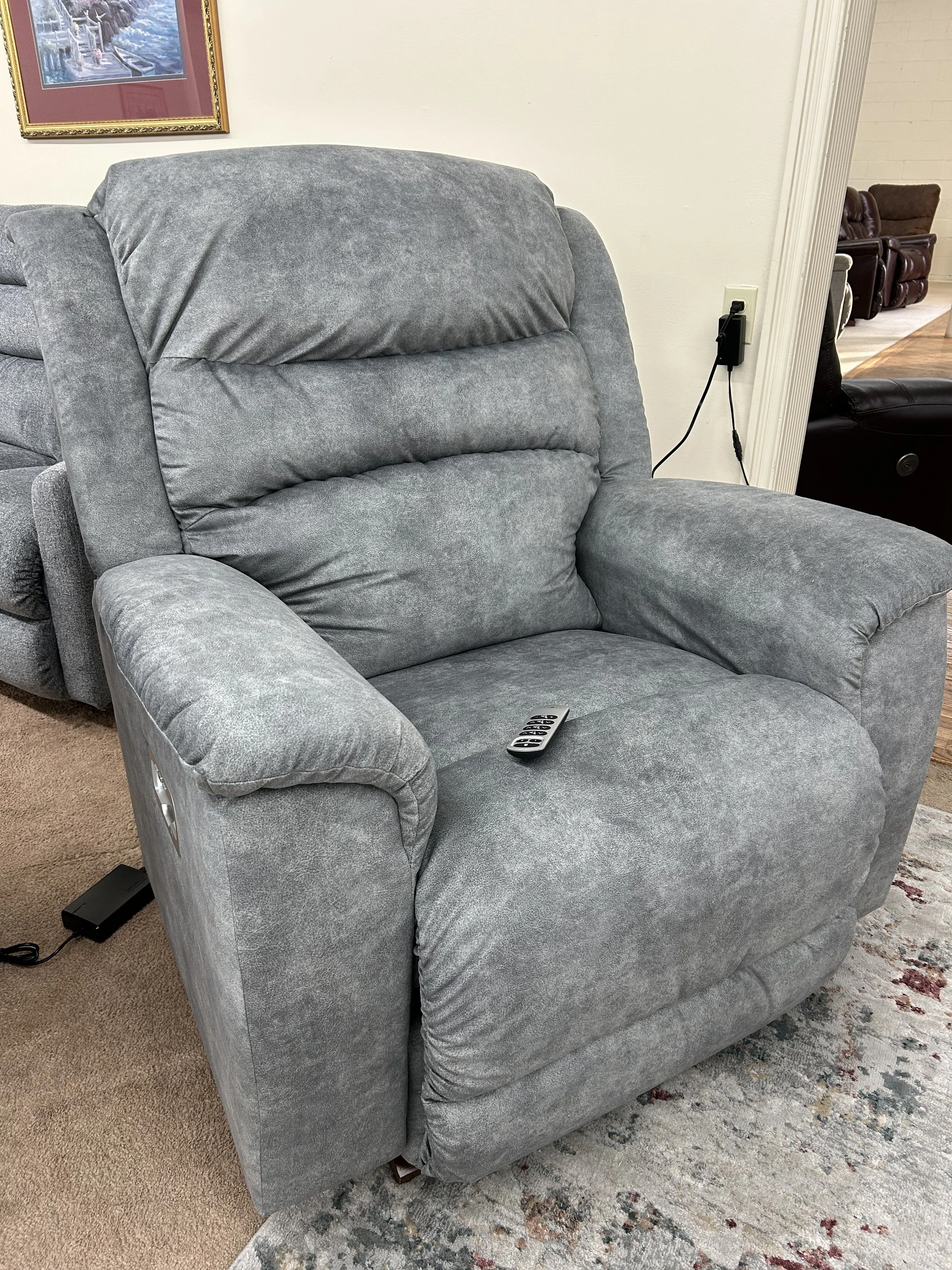 LaZBoy - Power Redwood XL-sized wall-away / space-saver recliner with power lumbar and power headrest