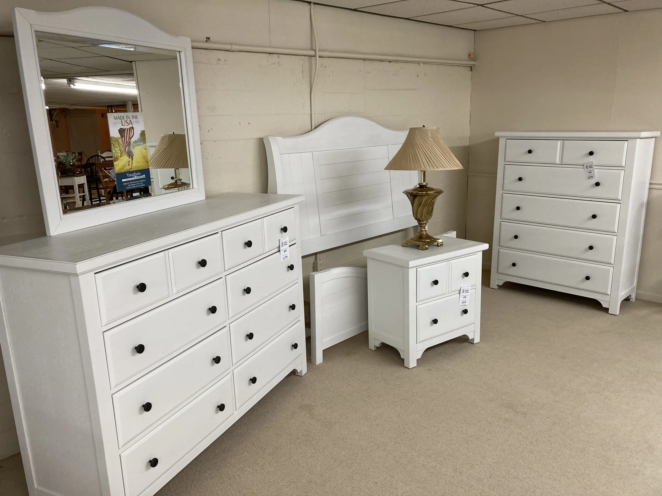 Vaughan Bassett ‘Cool Farmhouse’ collection: Queen sleigh-bed, dresser/mirror, nightstand and chest in soft white finish