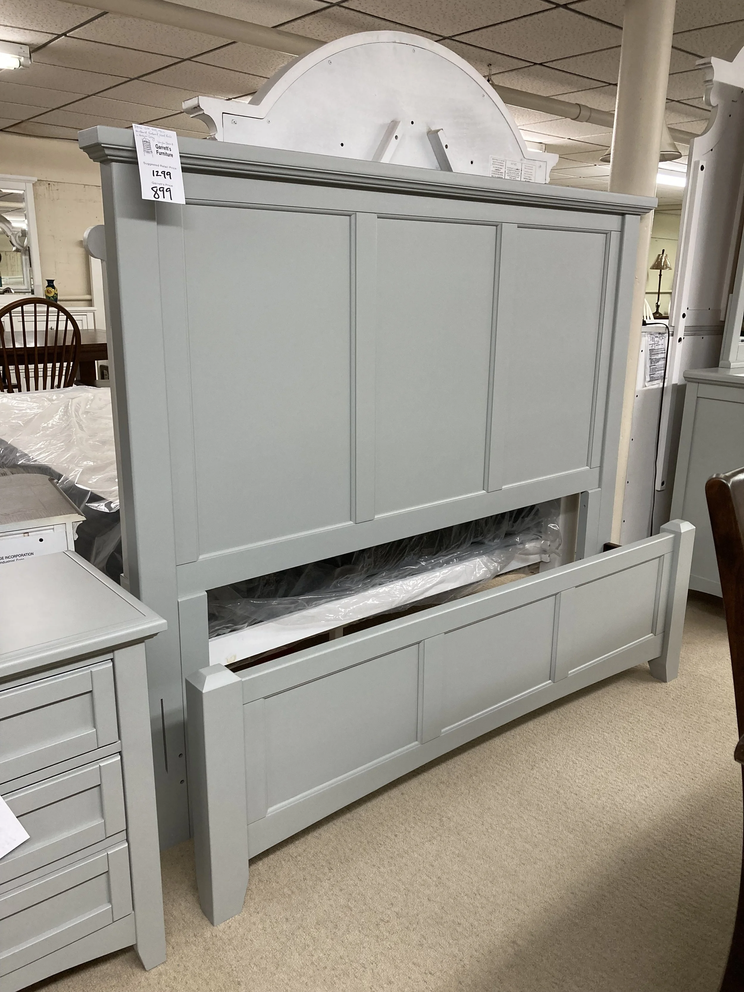 Vaughan Basset Queen mansion bed in soft grey finish