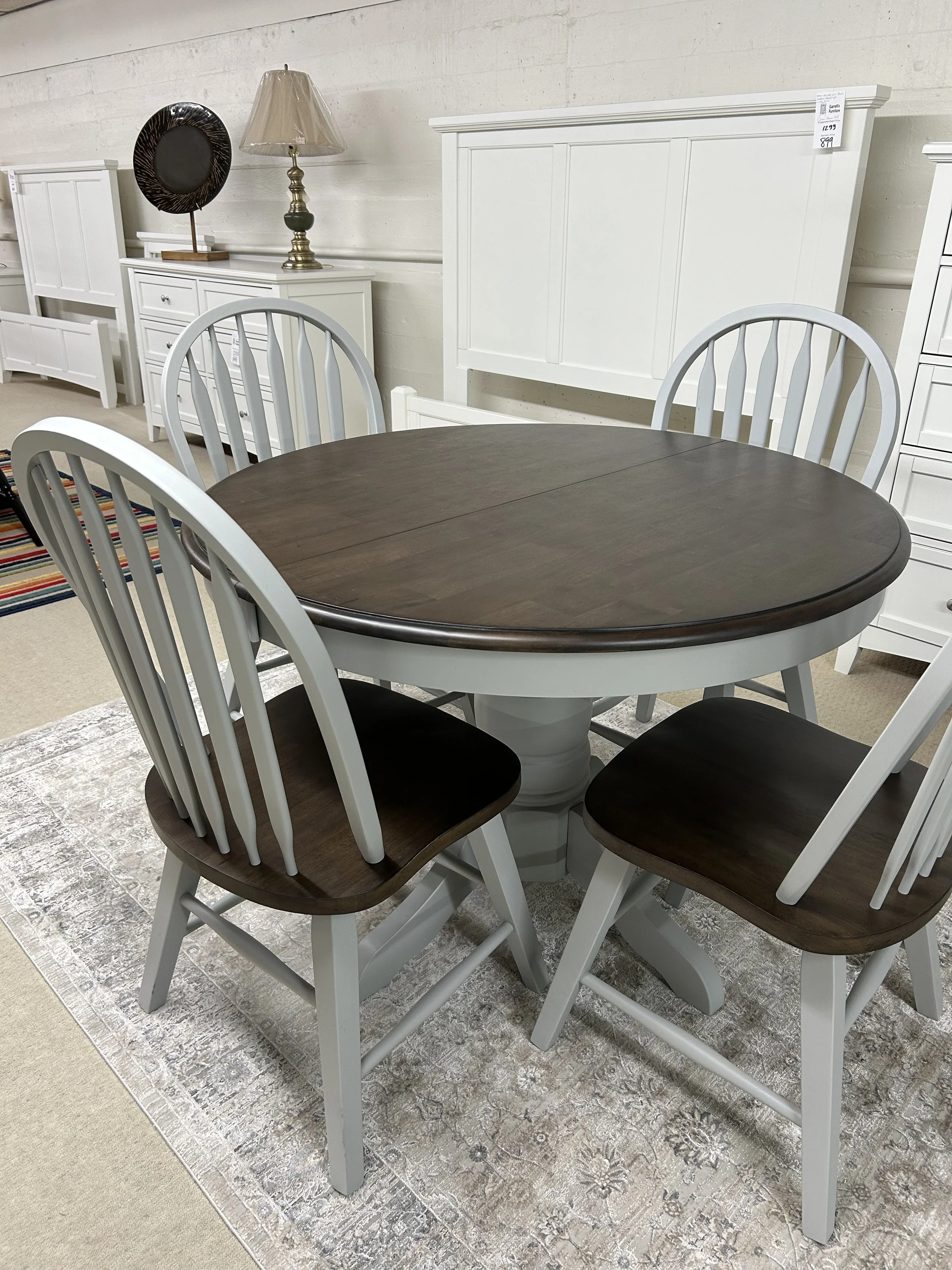 42“ Round pedestal table with 15“ butterfly leaf and 4 Windsor side chairs in grey & brown two-tone finish