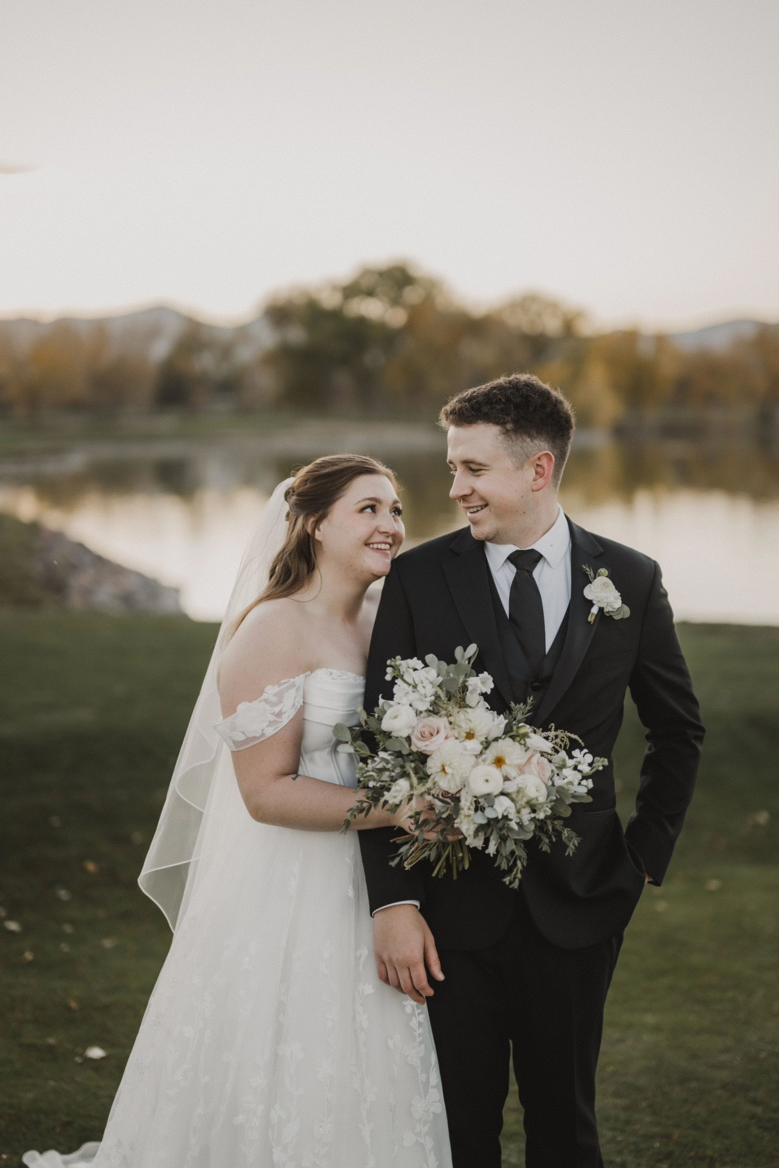 2024-10-26 - Carly & Sean Wedding-450.jpg