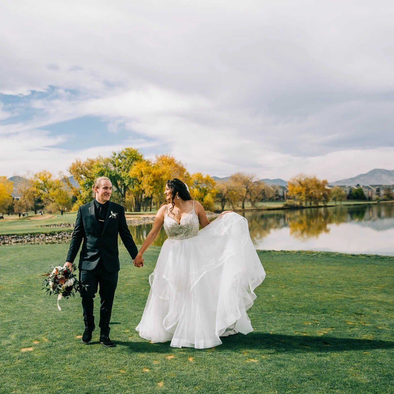 Five years married to my favorite human today. 🤍
I wanted to share a peek into the little details to one of my most special days — one that didn’t go quite as planned, but turned out every bit as perfect in the end.
Being a bride who w