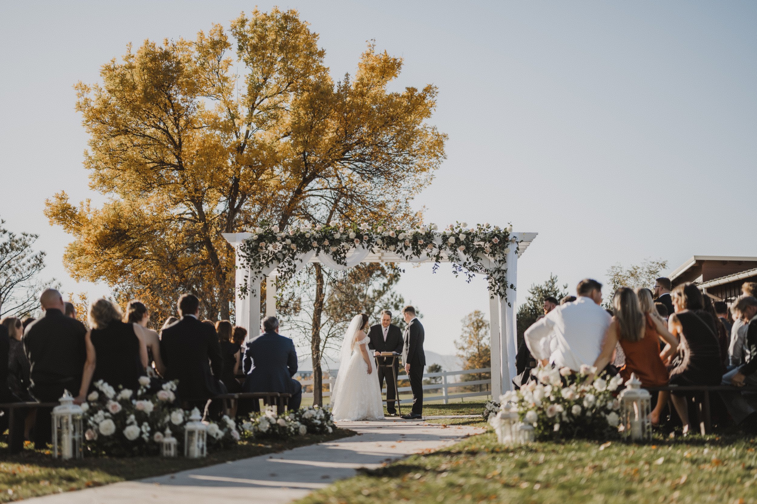 2024-10-26 - Carly & Sean Wedding-205.jpg