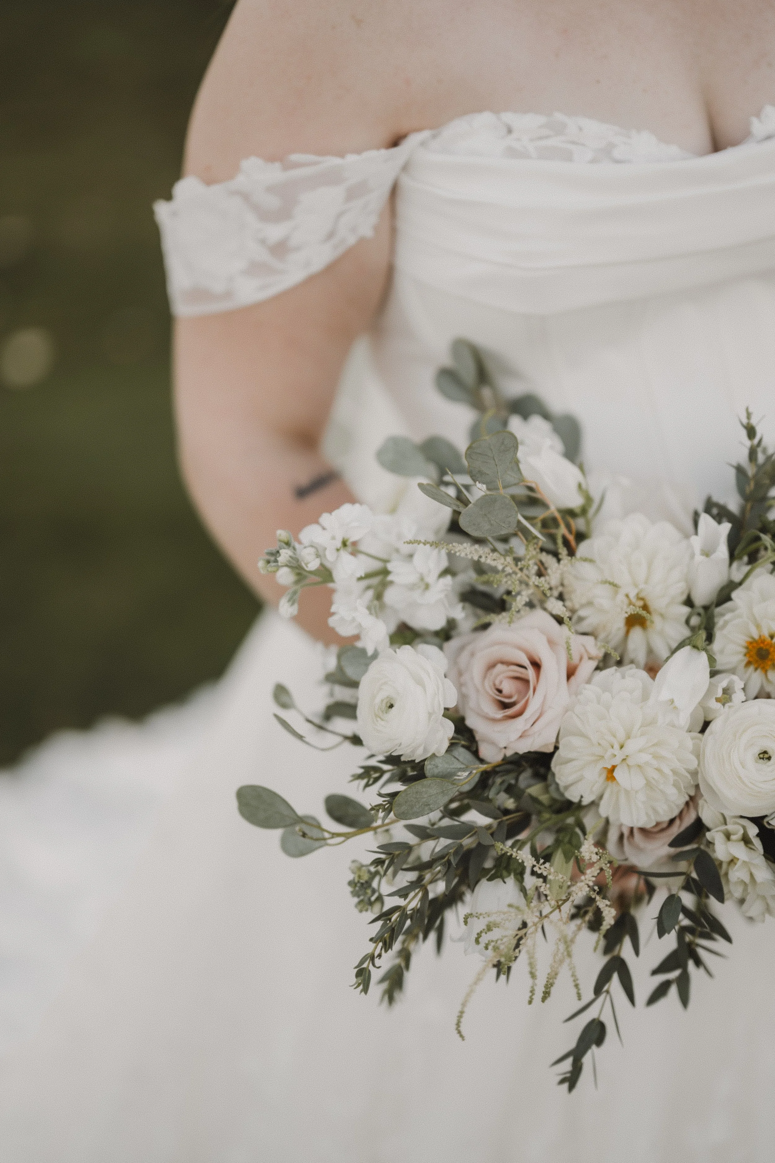 2024-10-26 - Carly & Sean Wedding-460.jpg