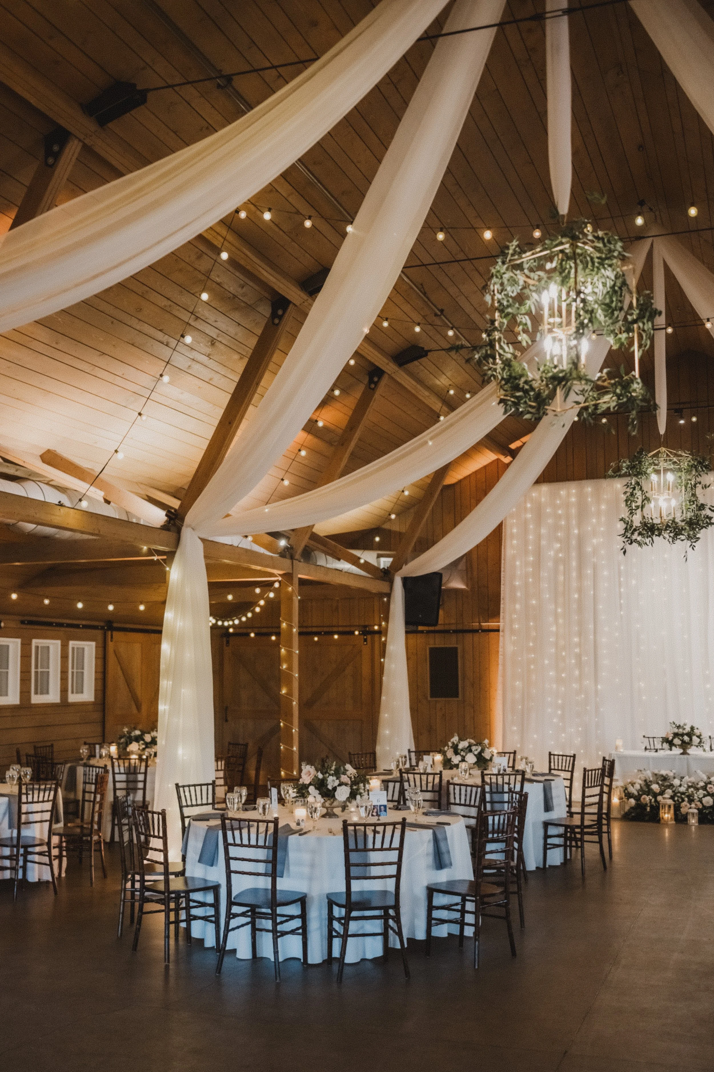 2024-10-26 - Carly & Sean Wedding-371.jpg