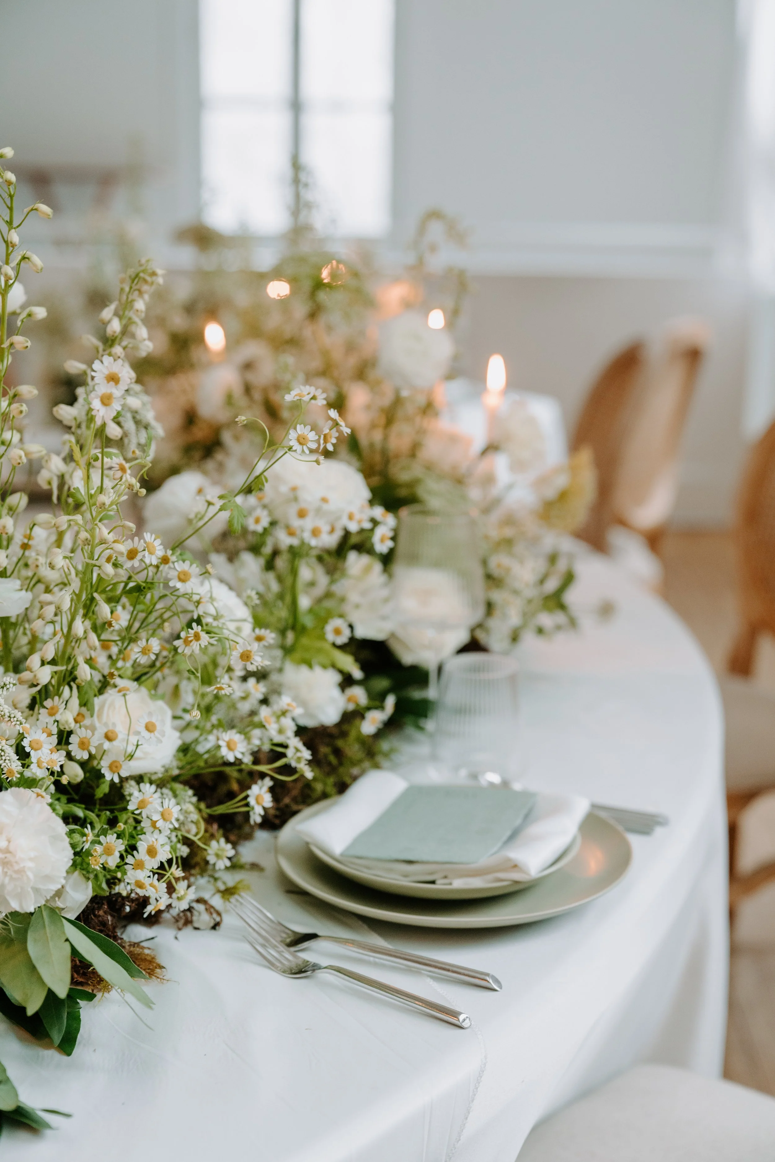 BennettMurphy-MillsPhotography(SNACSerpentineGardenStyledShoot)-69.jpg
