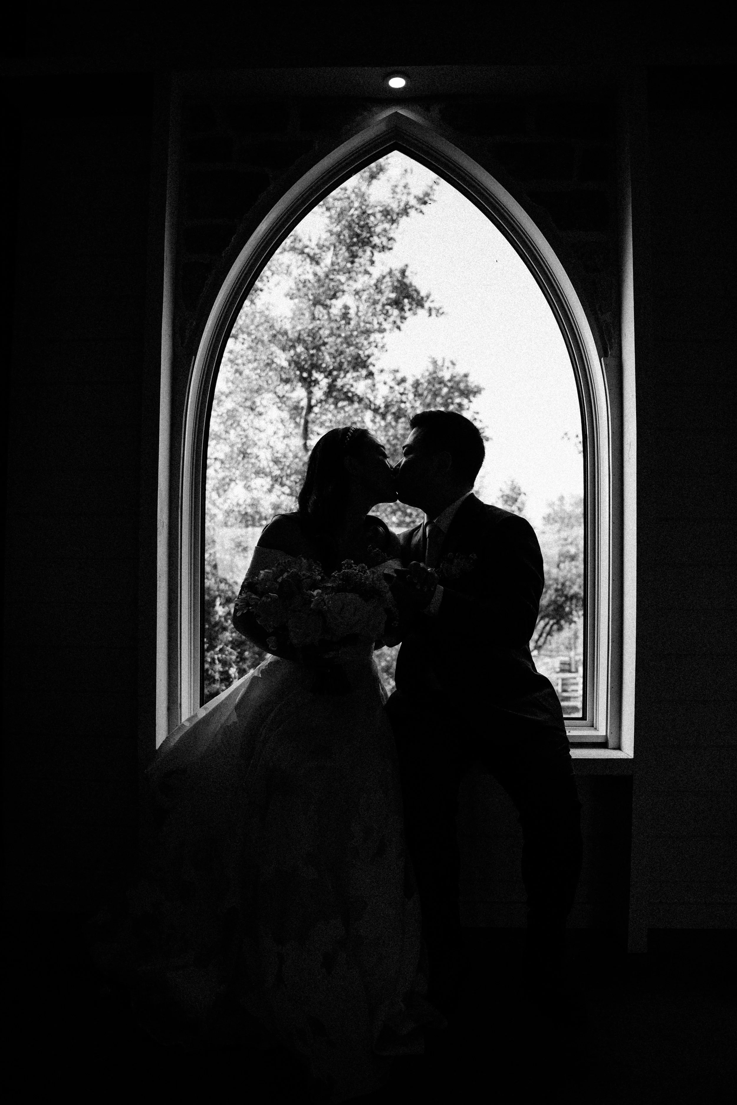 Lily Stone Gardens Wedding Aimee de la Lande Photography Winnipeg Wedding Photographer-5 copy.jpg